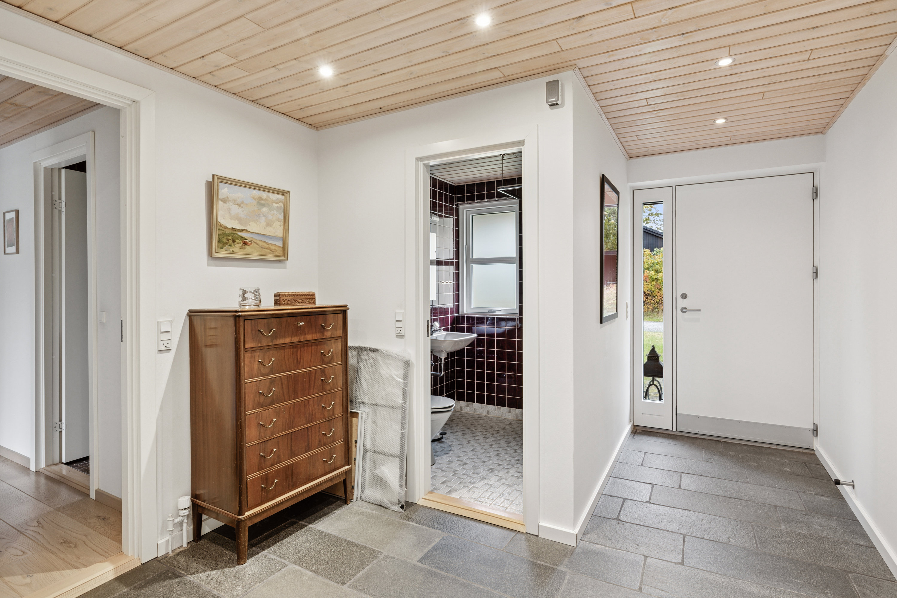 Miniaturebillede 1: gang. Billede af Lærkestien 9, Birgittelyst, 8800 Viborg