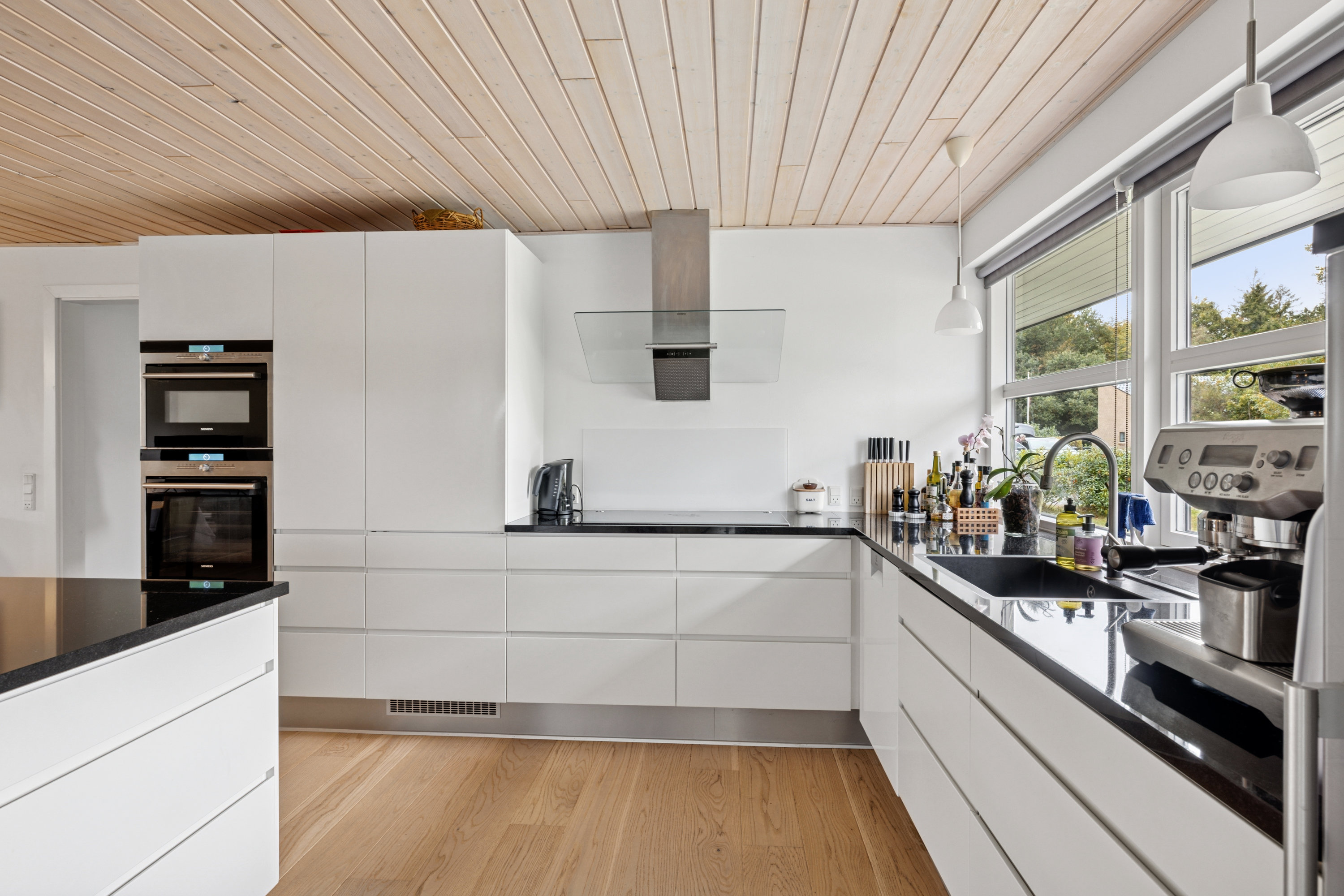 Fremhævet køkken billede i fuldskærmstilstand. Billede af Lærkestien 9, Birgittelyst, 8800 Viborg