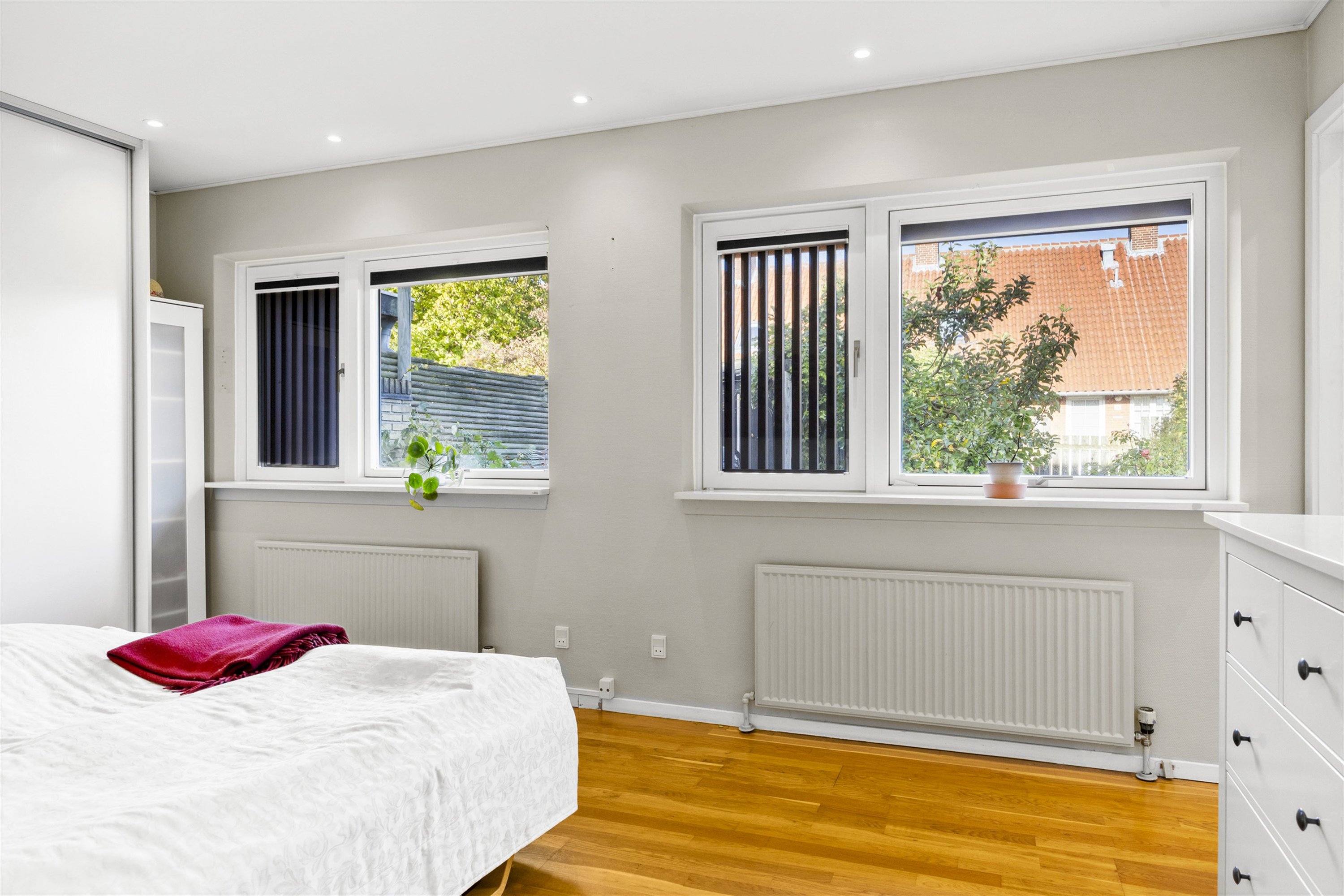 Fremhævet andet billede i fuldskærmstilstand. Billede af Ericavej 170, 2820 Gentofte