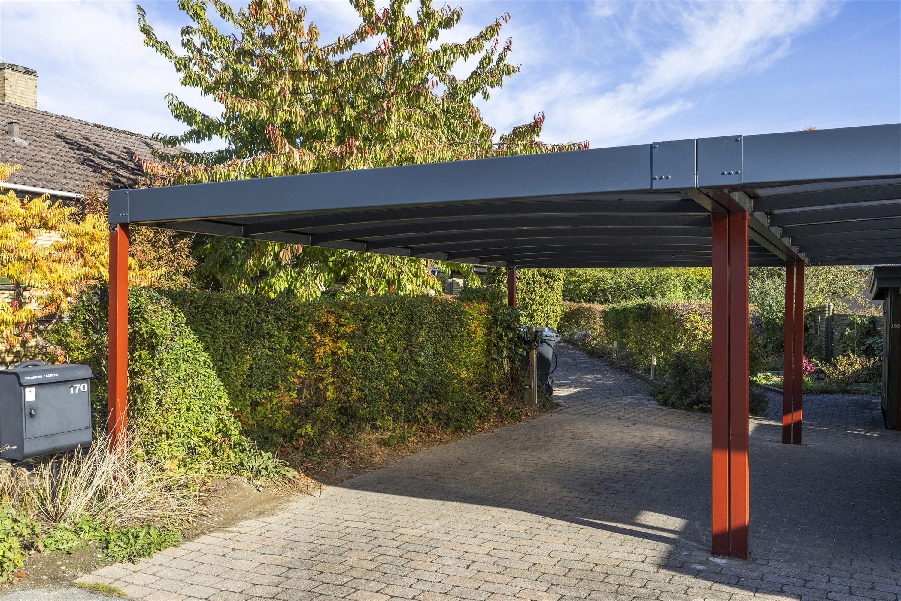 Fremhævet andet billede i fuldskærmstilstand. Billede af Ericavej 170, 2820 Gentofte