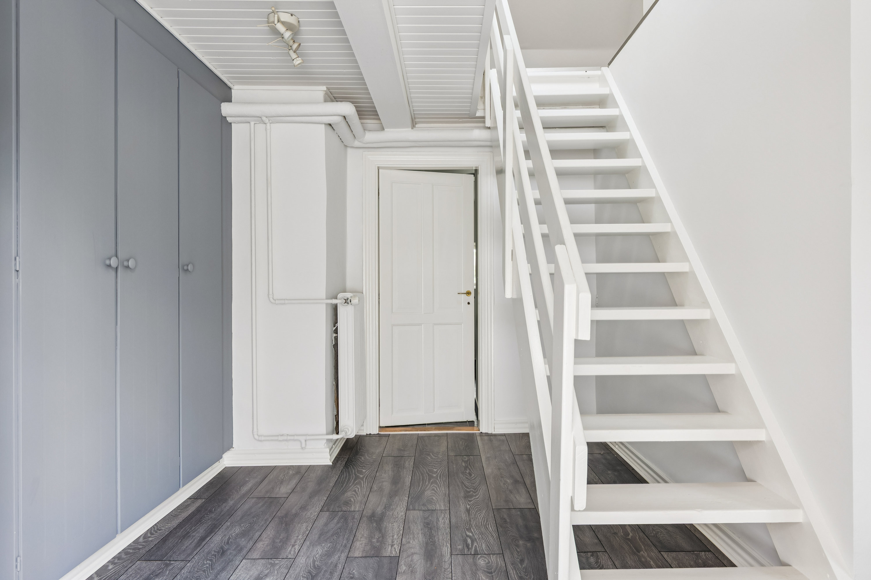 Fremhævet gang billede i fuldskærmstilstand. Billede af Kirkebakken 14, Kundby, 4520 Svinninge