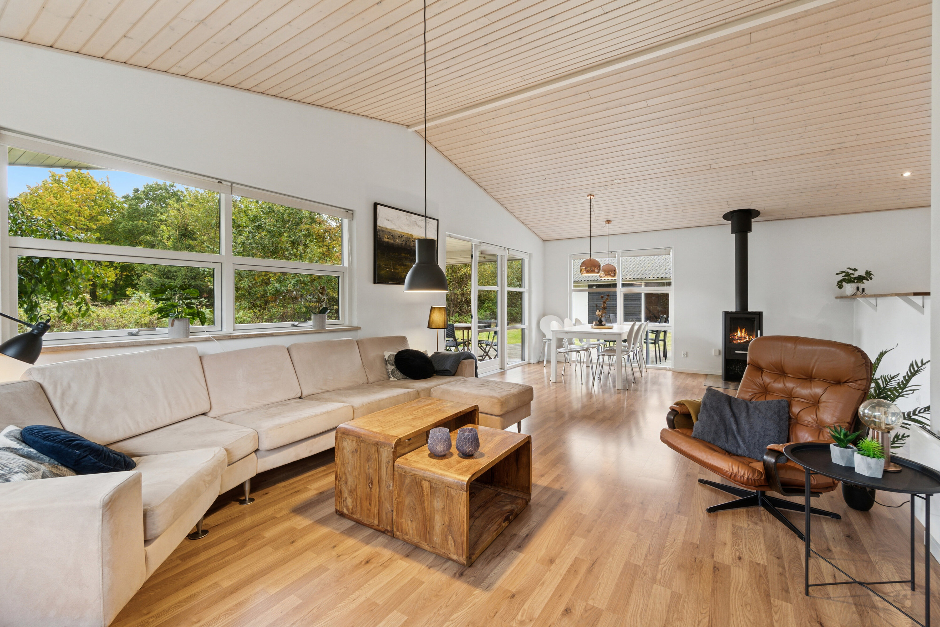 Fremhævet stue billede i fuldskærmstilstand. Billede af Kollerhus 84, 8600 Silkeborg