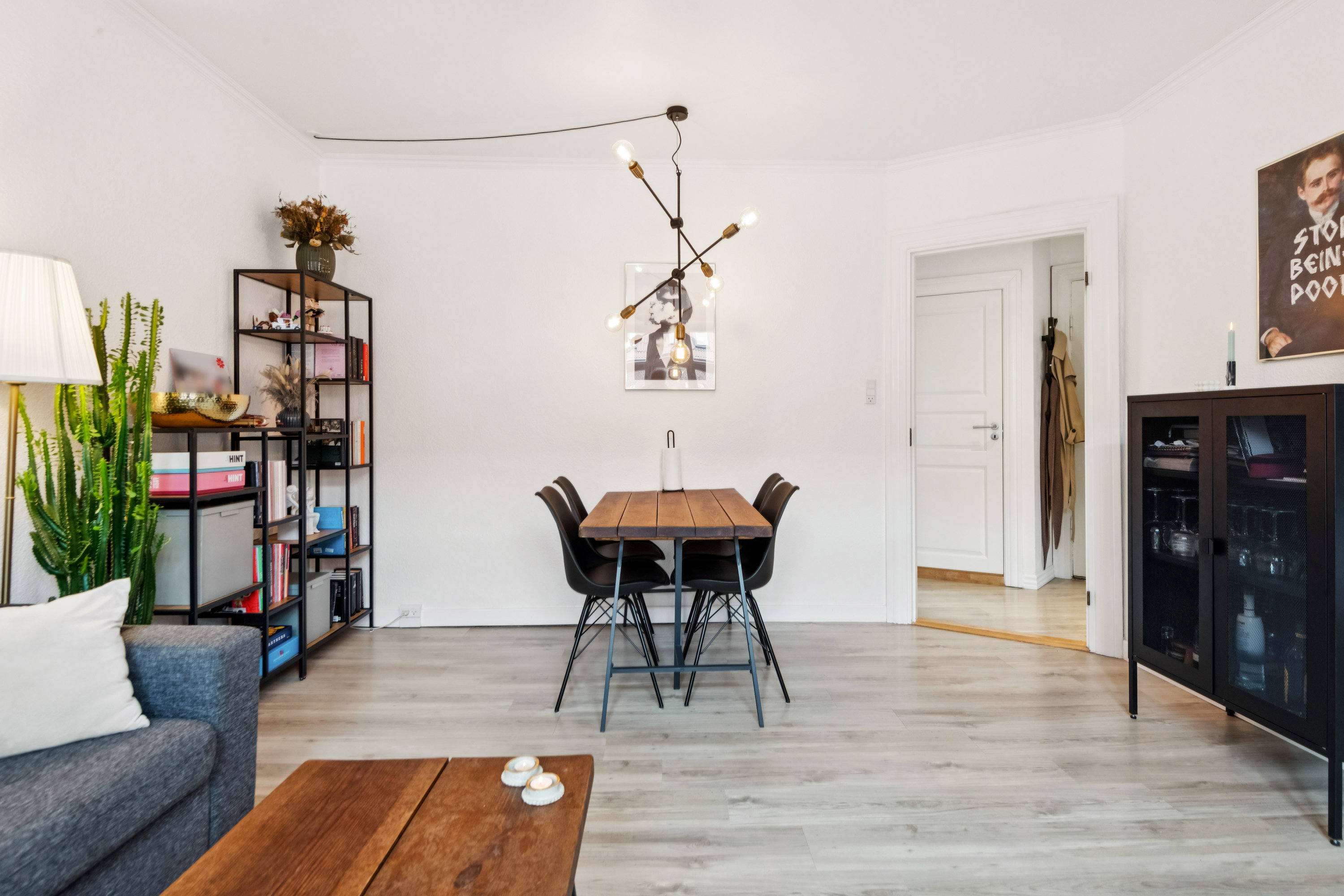 Fremhævet stue billede i fuldskærmstilstand. Billede af Norgesgade 14, 2. tv., 9000 Aalborg