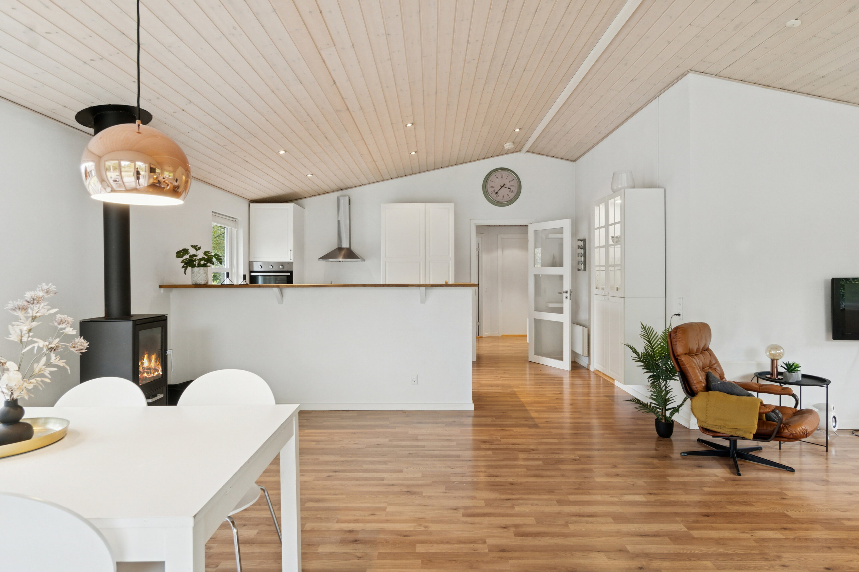 Fremhævet stue billede i fuldskærmstilstand. Billede af Kollerhus 84, 8600 Silkeborg