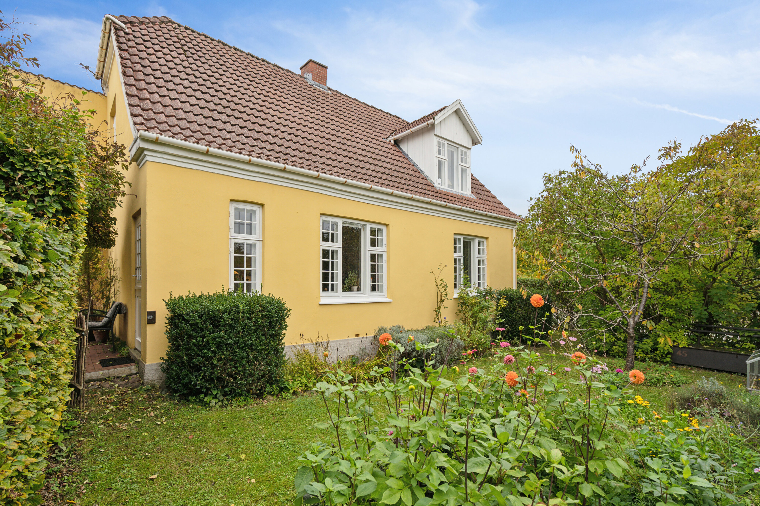 Miniaturebillede 2: set fra haven. Billede af Holmegaardsvej 14, Fensmark, 4684 Holmegaard