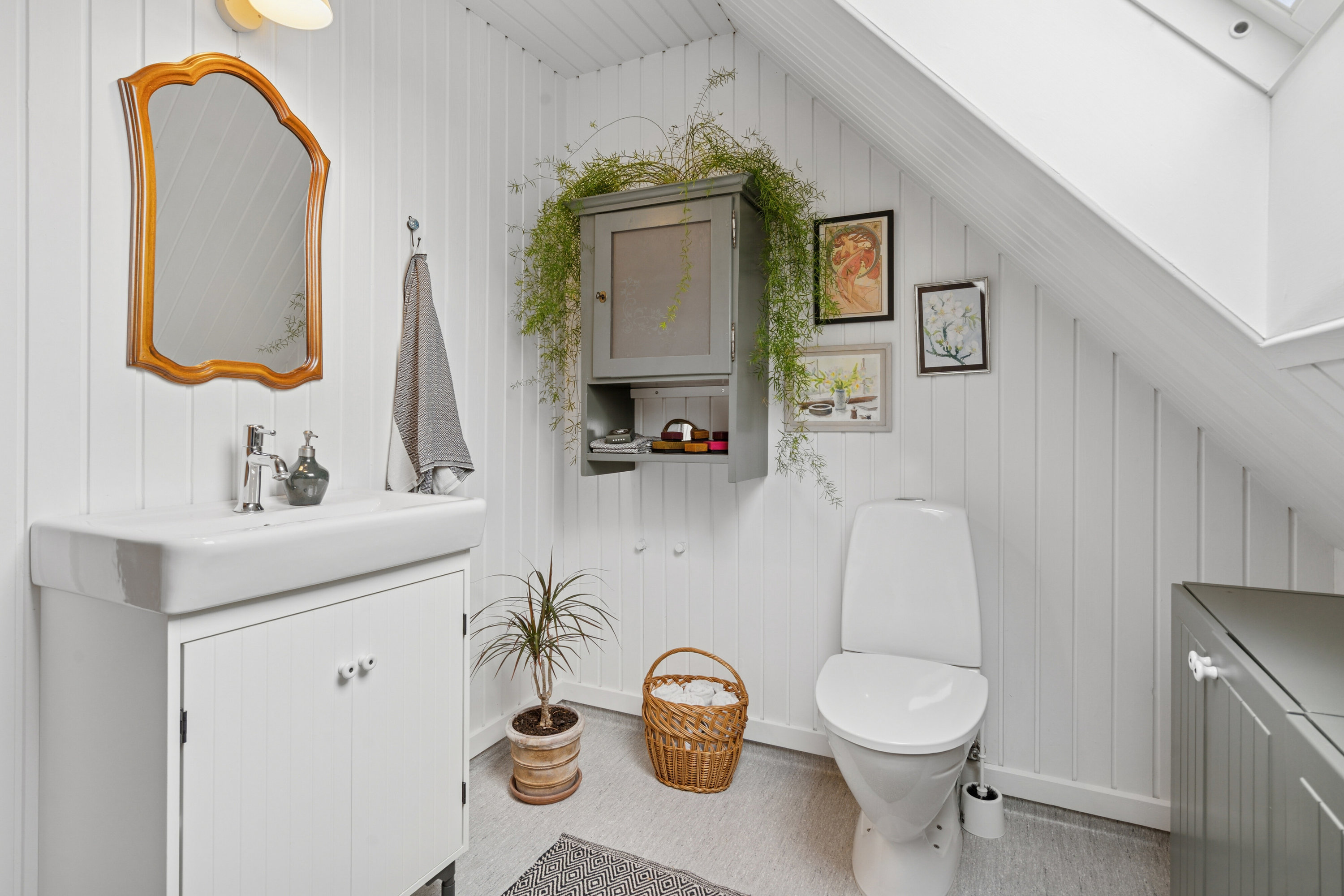 Fremhævet gæstetoilet billede i fuldskærmstilstand. Billede af Holmegaardsvej 14, Fensmark, 4684 Holmegaard