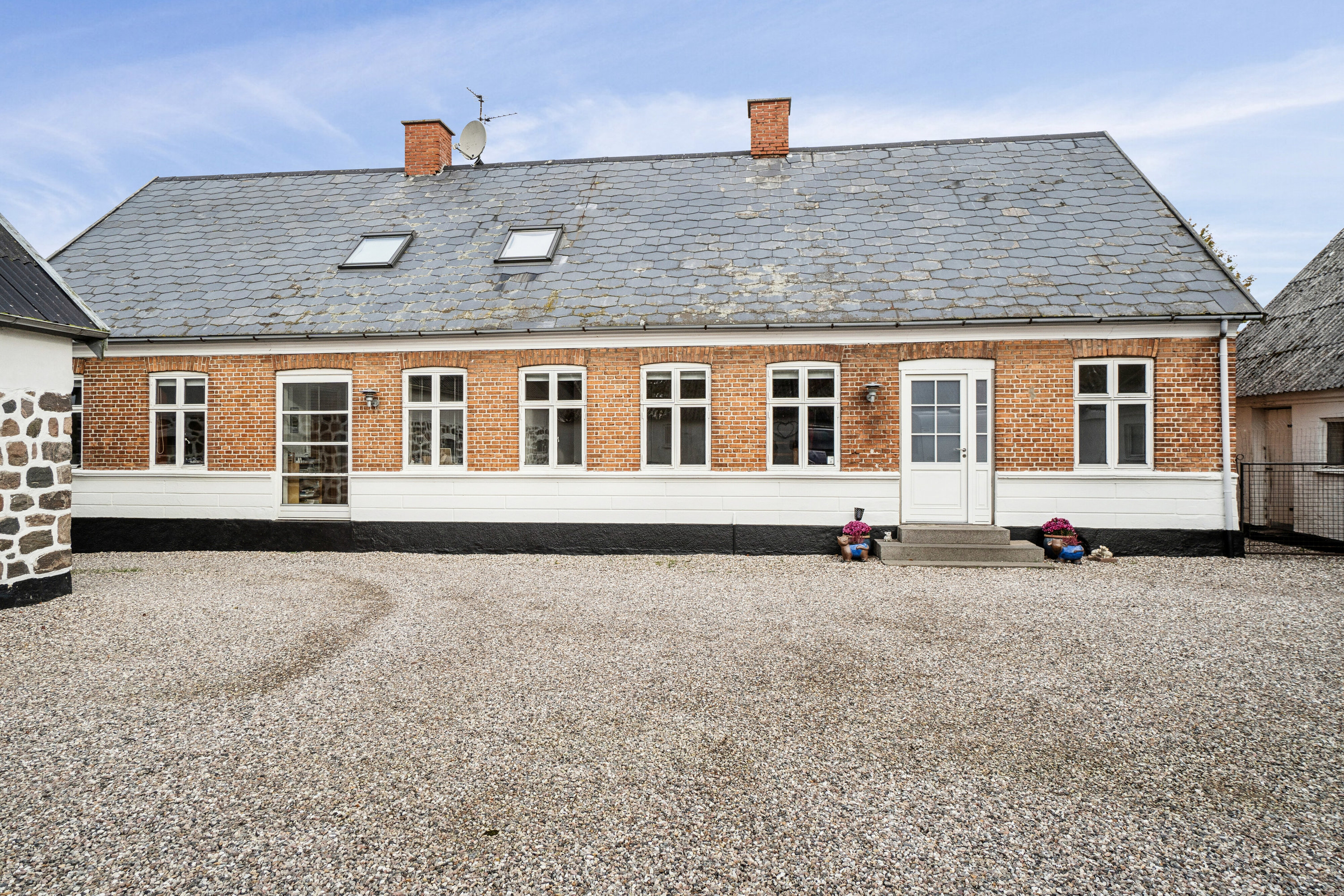 Fremhævet set fra vejen billede i fuldskærmstilstand. Billede af Egebjergvej 241, Lestrup, 4500 Nykøbing Sj