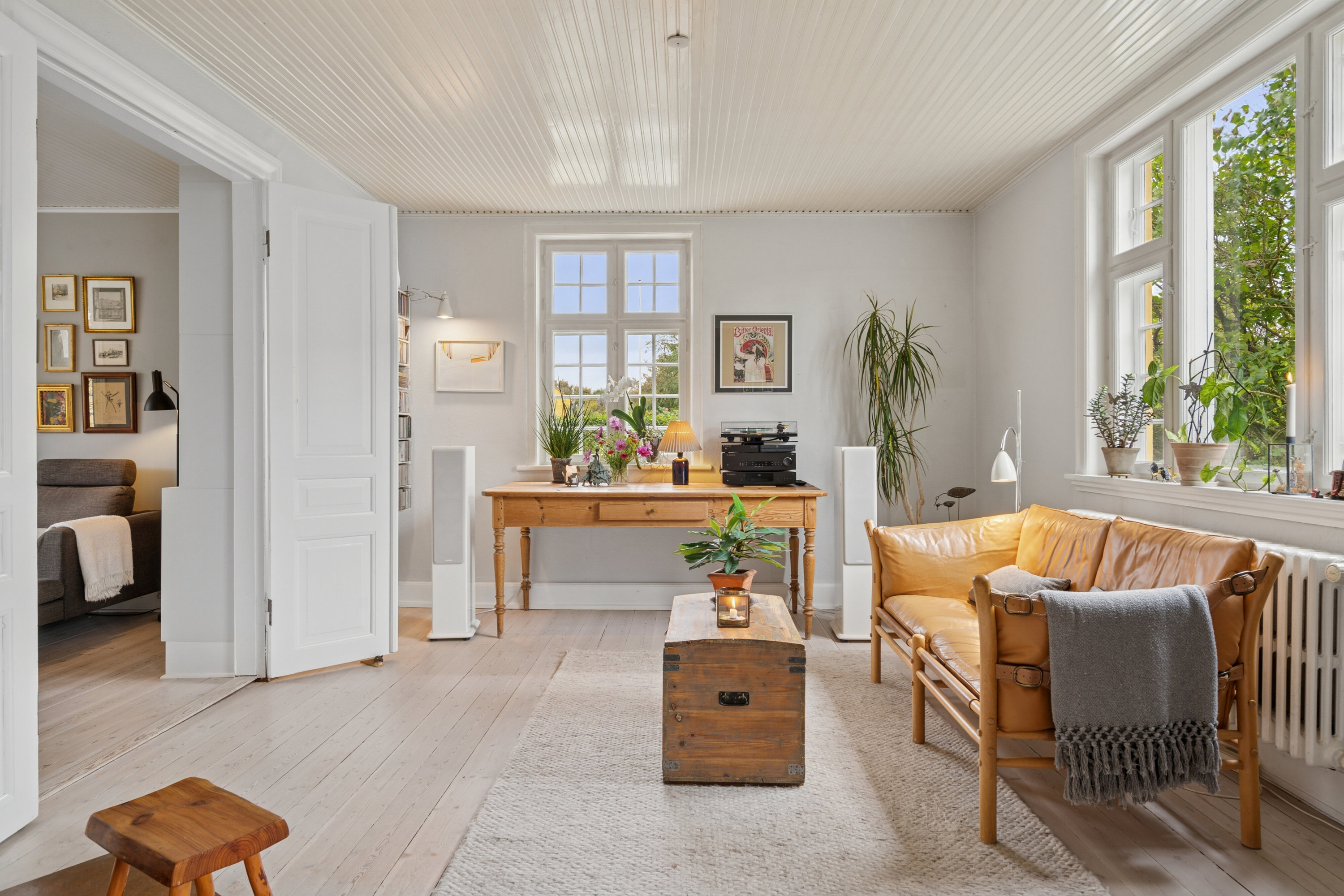 Fremhævet stue billede i fuldskærmstilstand. Billede af Holmegaardsvej 14, Fensmark, 4684 Holmegaard