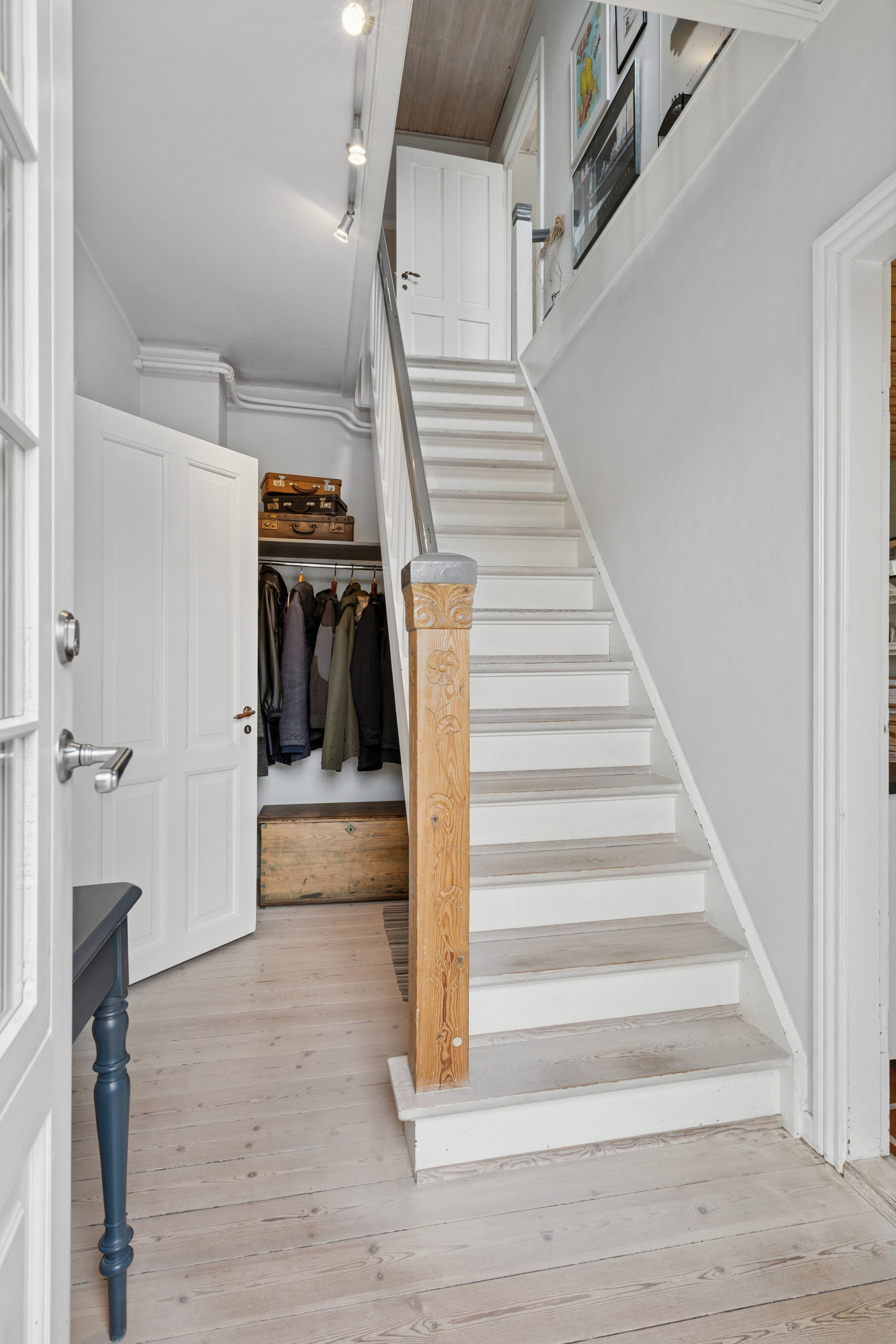 Fremhævet entre billede i fuldskærmstilstand. Billede af Holmegaardsvej 14, Fensmark, 4684 Holmegaard