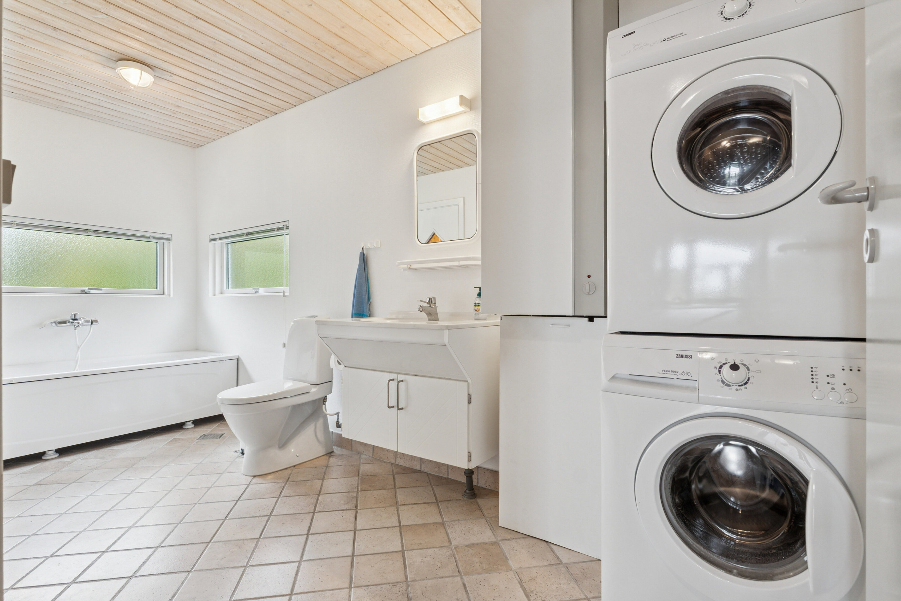 Fremhævet bryggers billede i fuldskærmstilstand. Billede af Rønnevænget 4, Hesselbjerg, 5932 Humble