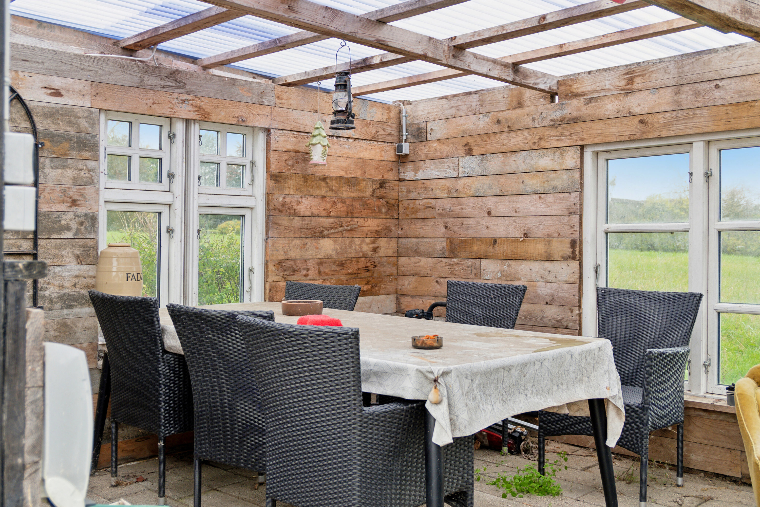 Fremhævet spisestue billede i fuldskærmstilstand. Billede af Løgeskov 64A, 5771 Stenstrup