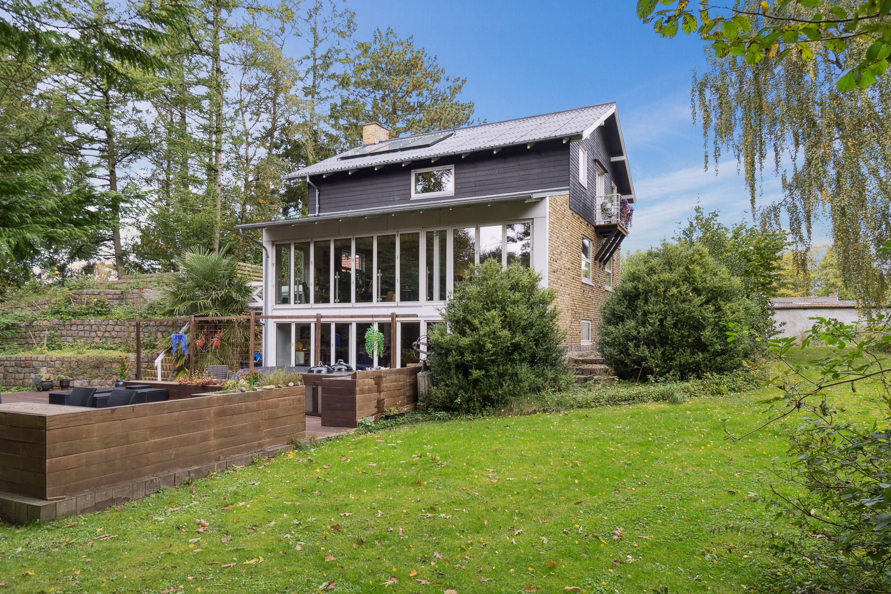 Fremhævet set fra haven billede i fuldskærmstilstand. Billede af Teglværksvej 8A, 4200 Slagelse