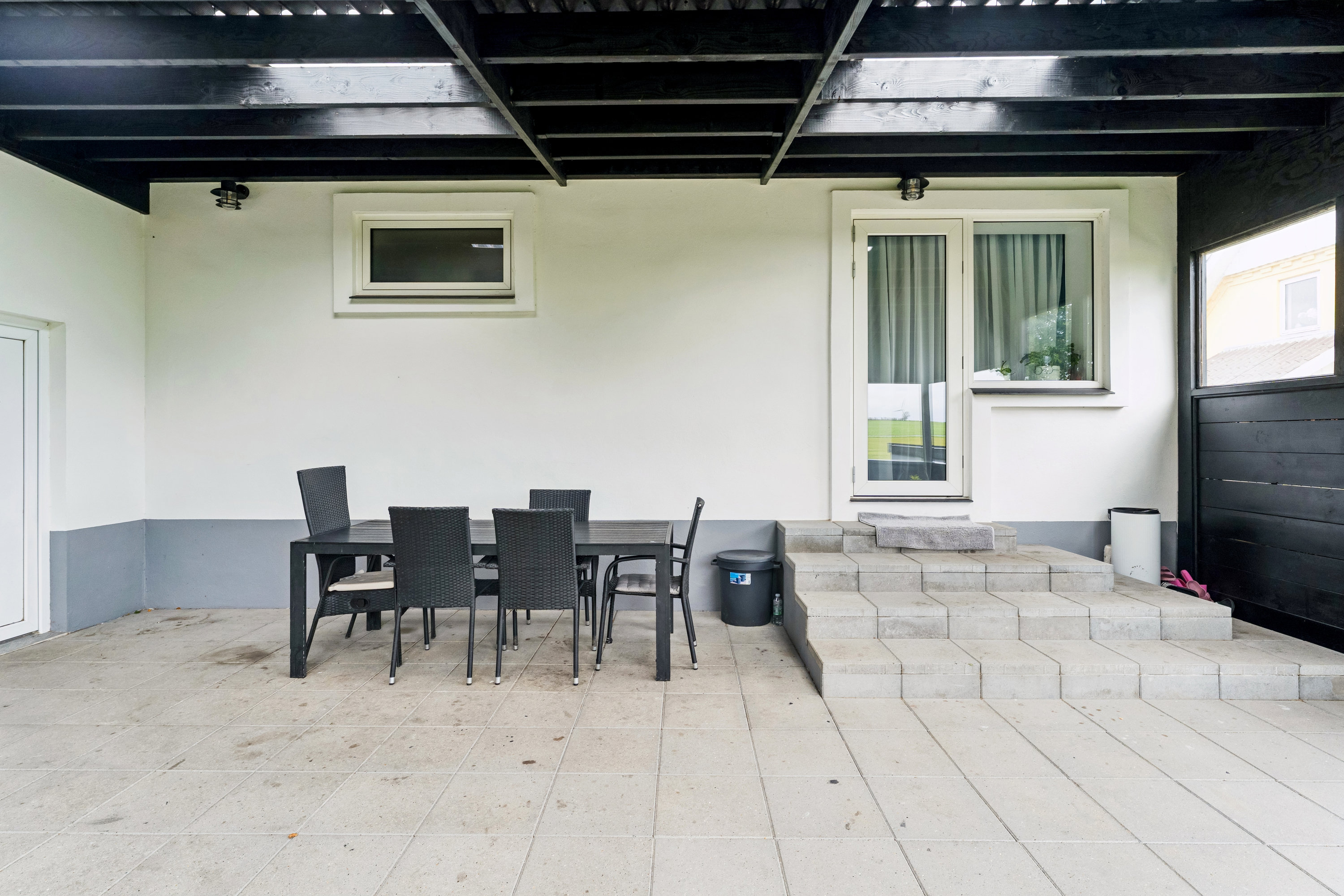 Fremhævet terrasse billede i fuldskærmstilstand. Billede af Hobrovej 359, Råsted, 8920 Randers NV