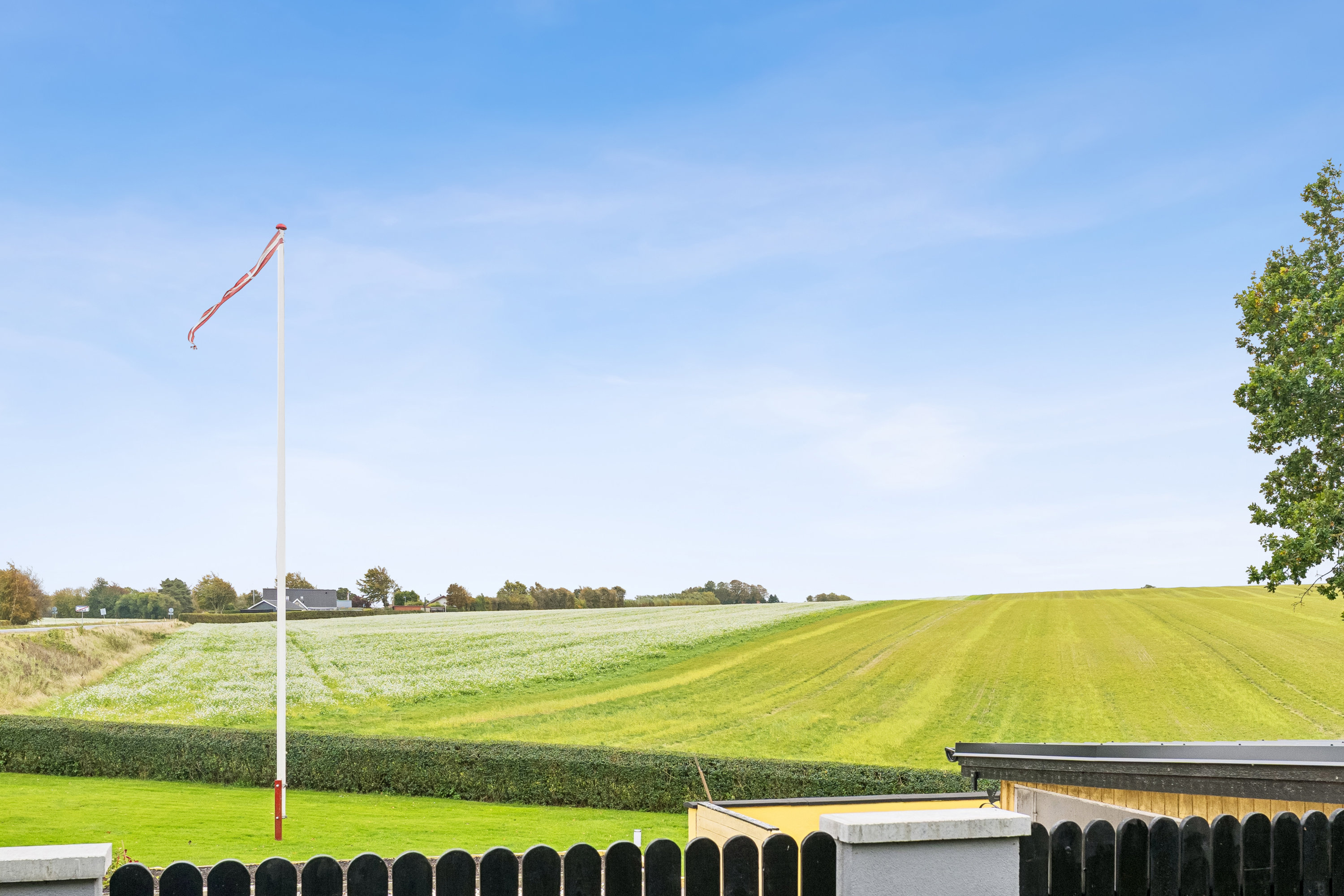 Fremhævet have billede i fuldskærmstilstand. Billede af Hobrovej 359, Råsted, 8920 Randers NV