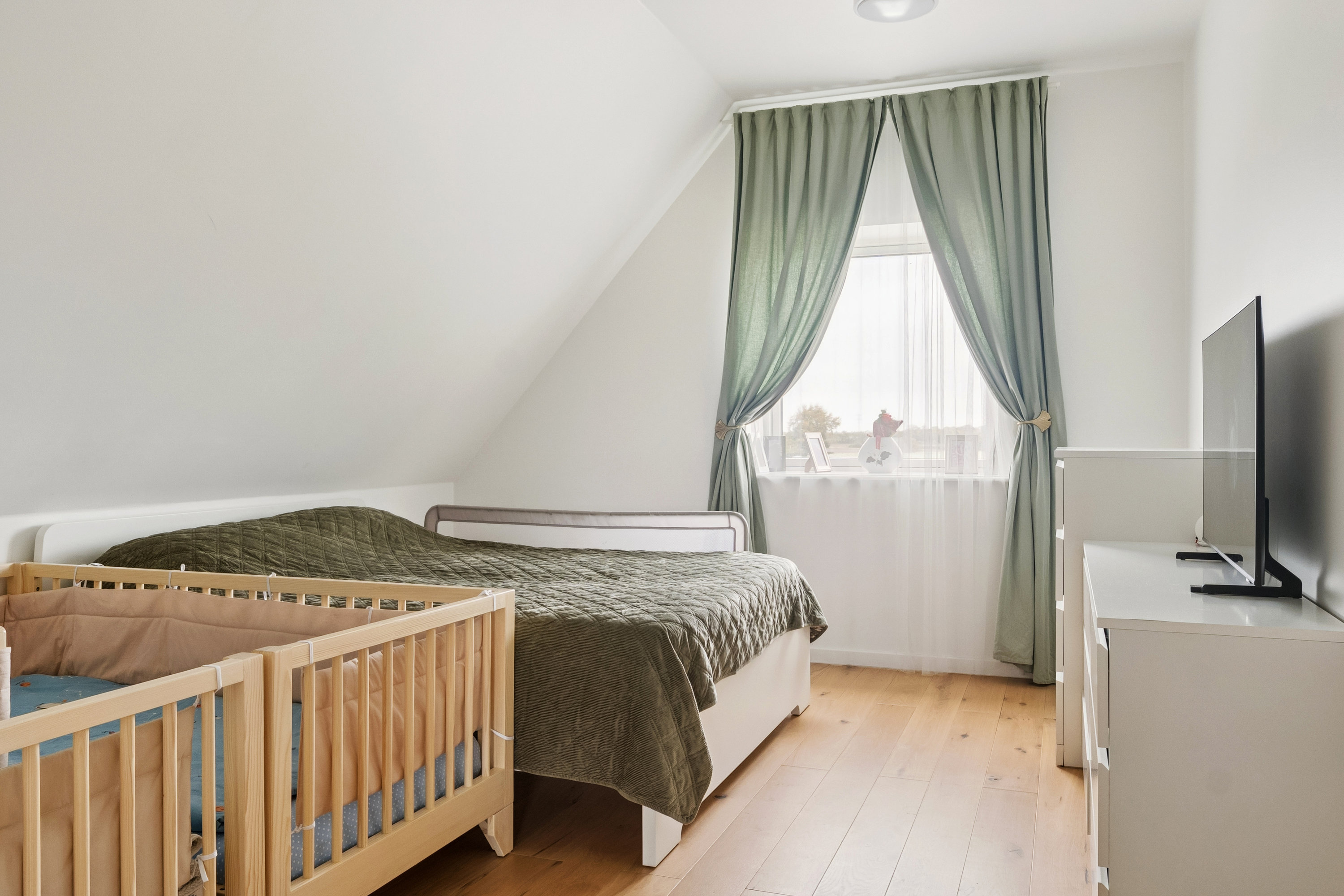 Fremhævet værelse billede i fuldskærmstilstand. Billede af Hobrovej 359, Råsted, 8920 Randers NV