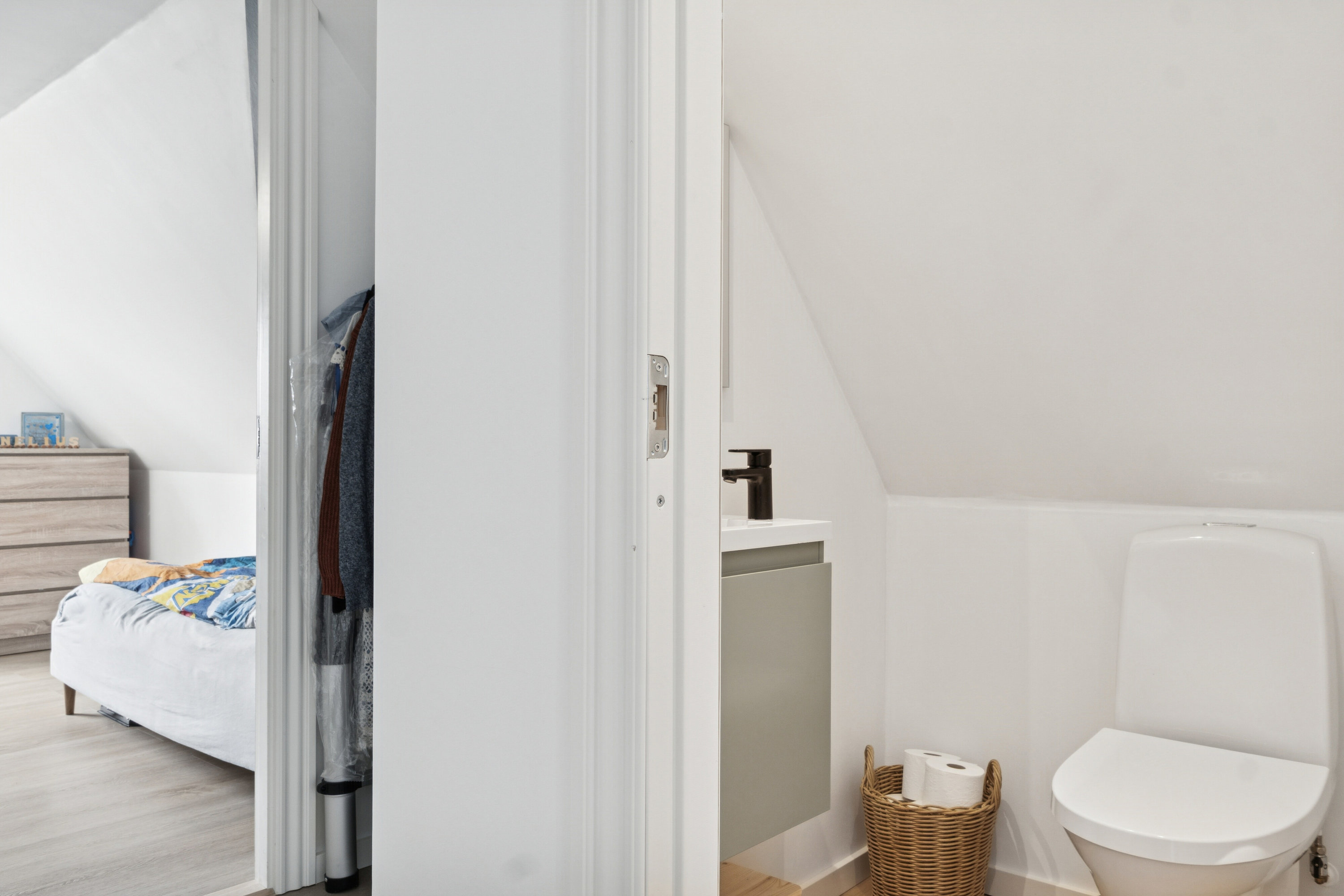 Fremhævet badeværelse billede i fuldskærmstilstand. Billede af Sandbakkevej 29, Kongstrup, 4390 Vipperød