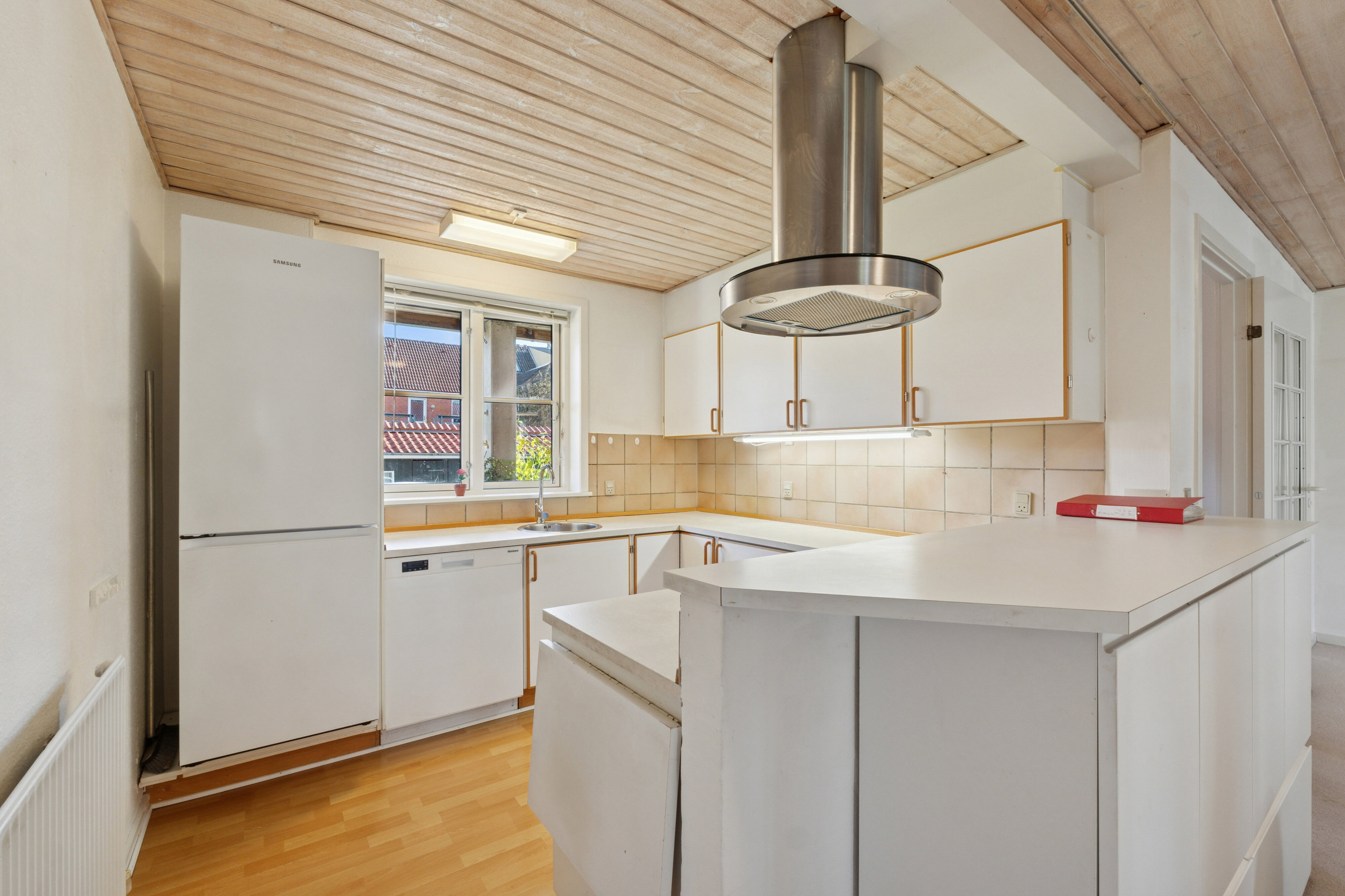 Fremhævet køkken billede i fuldskærmstilstand. Billede af Dronningensgade 23A, 9800 Hjørring