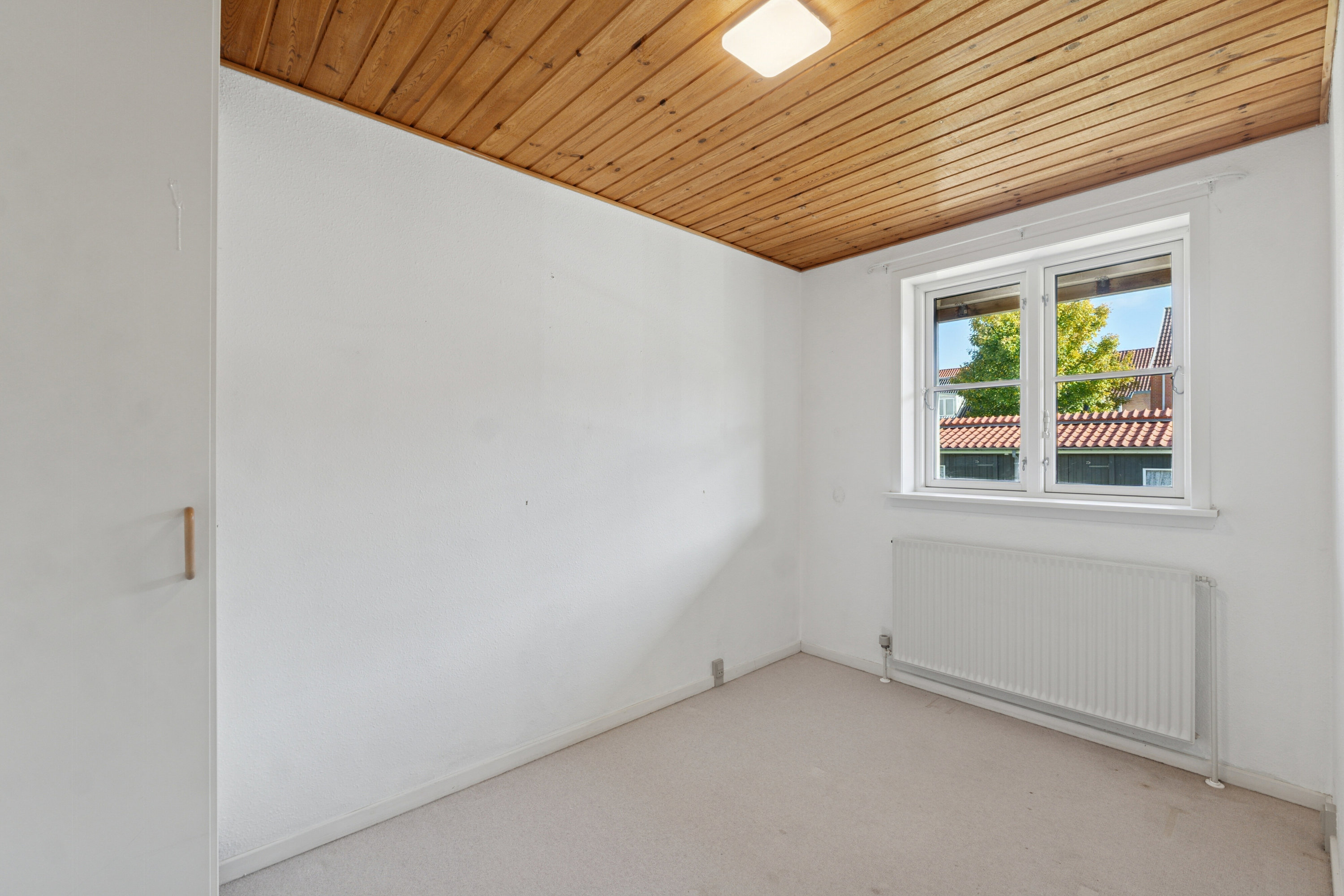 Fremhævet værelse billede i fuldskærmstilstand. Billede af Dronningensgade 23A, 9800 Hjørring