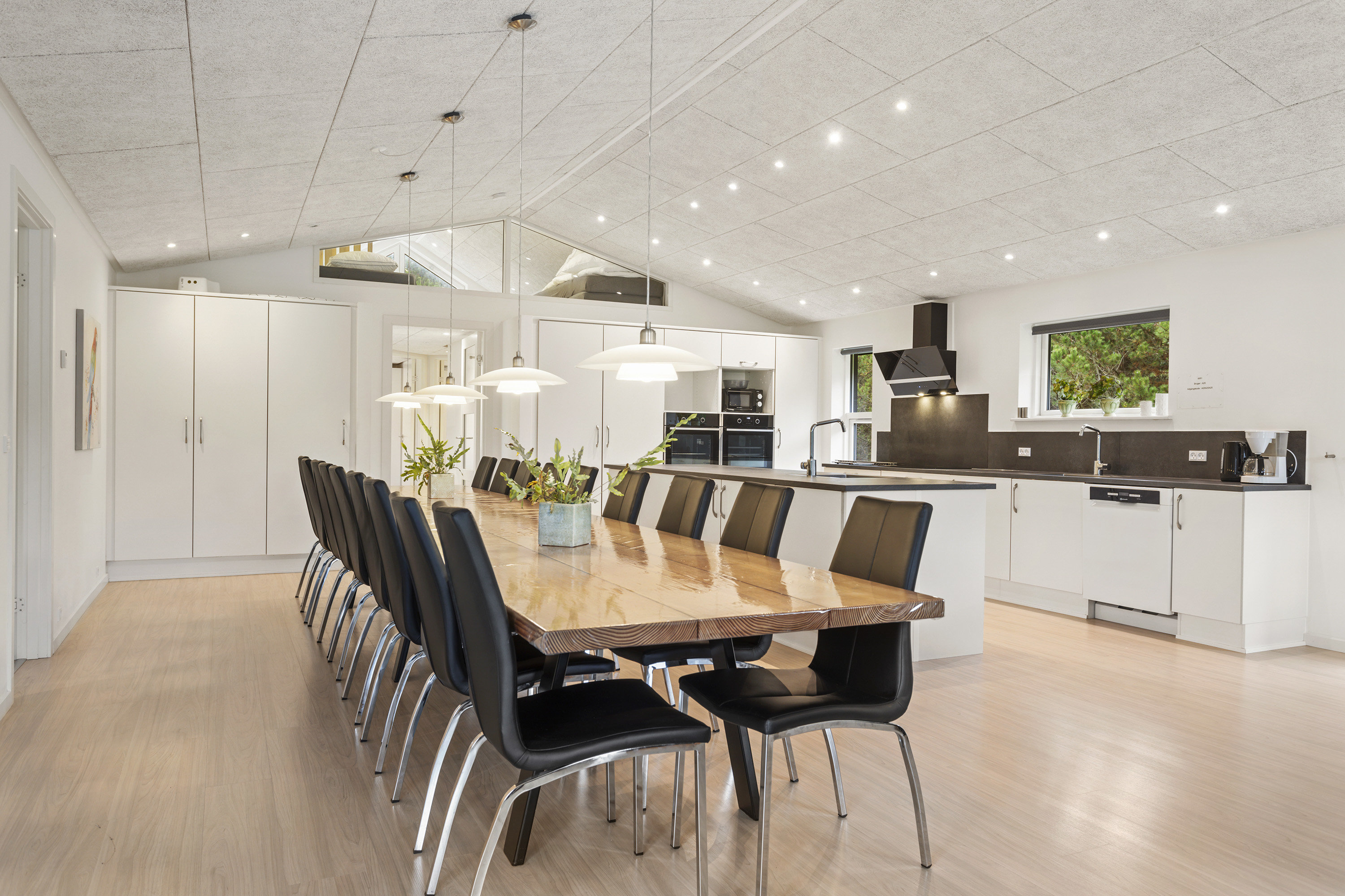 Fremhævet alrum billede i fuldskærmstilstand. Billede af Aaensvej 25, Bratten, 9981 Jerup