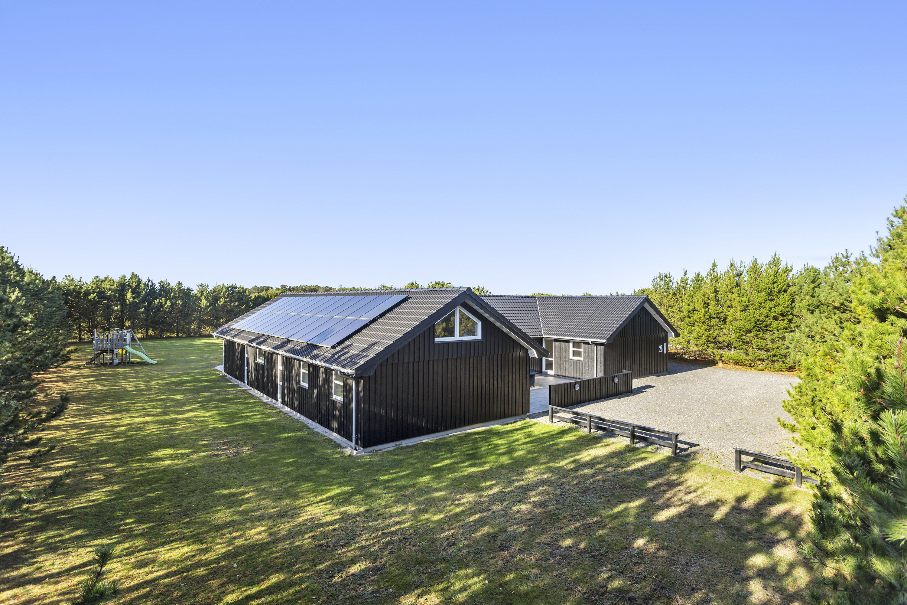 Miniaturebillede 2: facade. Billede af Aaensvej 25, Bratten, 9981 Jerup