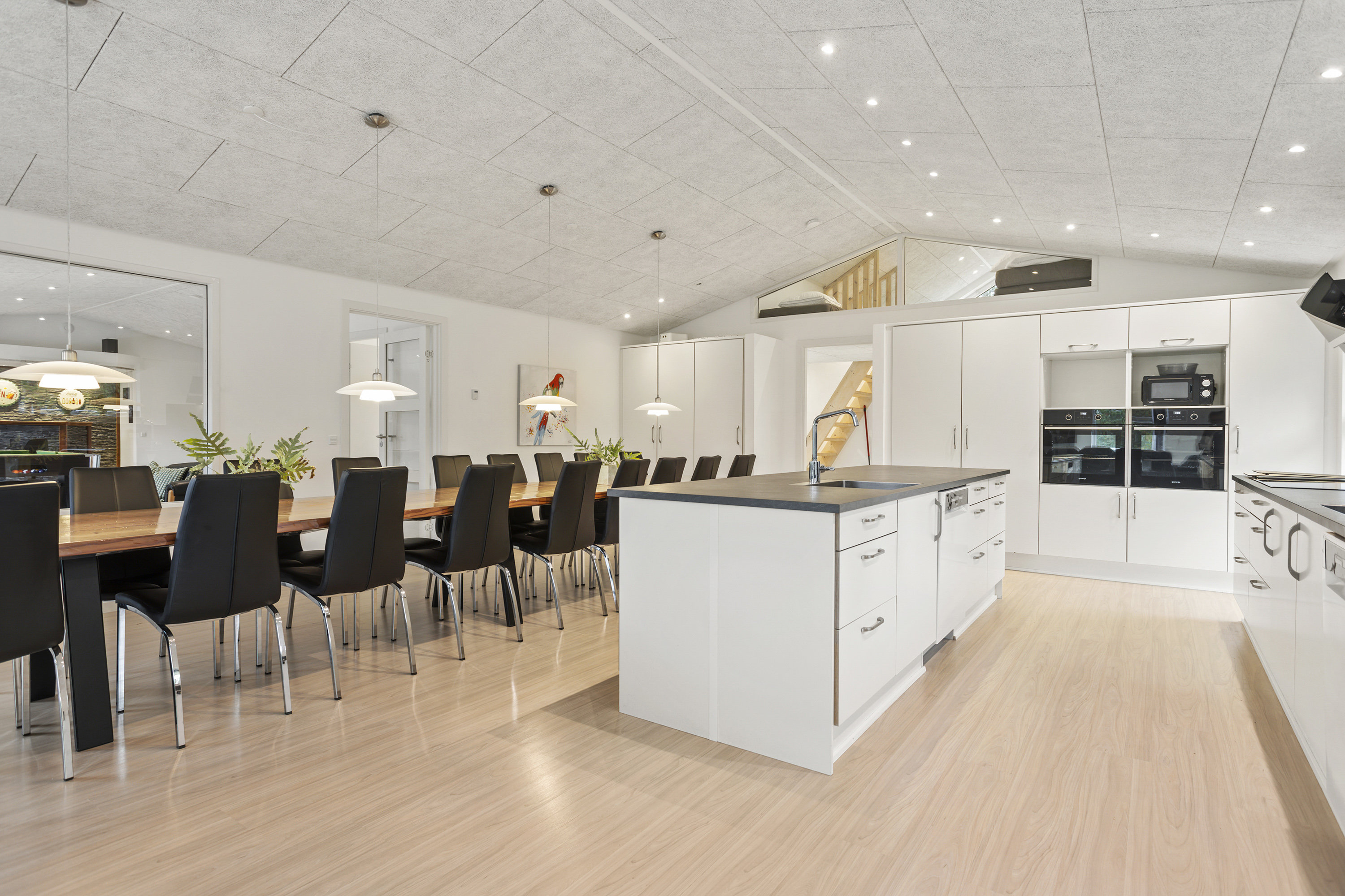 Fremhævet køkken billede i fuldskærmstilstand. Billede af Aaensvej 25, Bratten, 9981 Jerup