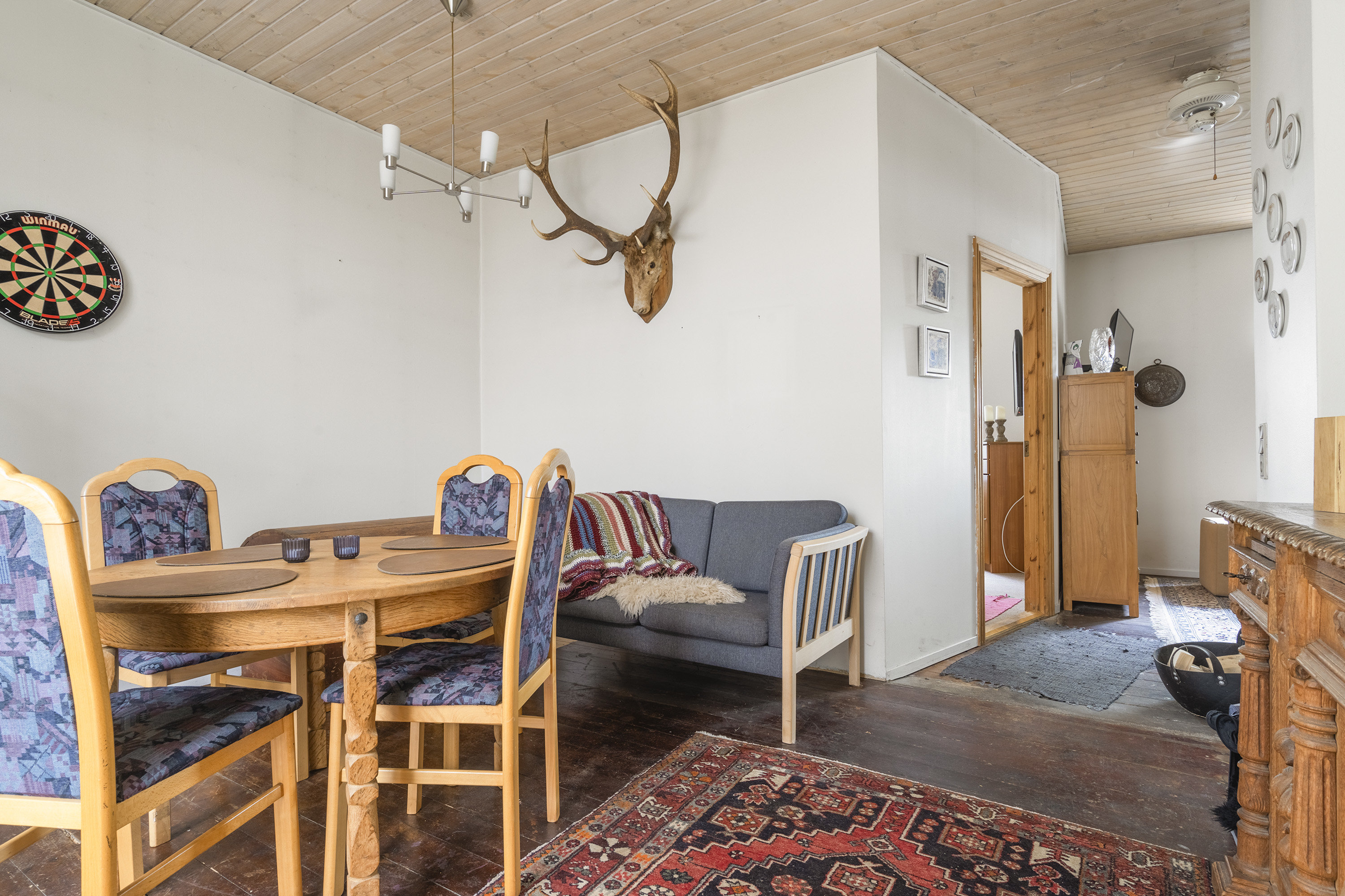 Fremhævet spisekøkken billede i fuldskærmstilstand. Billede af Tistrup Kirkevej 14, 6862 Tistrup