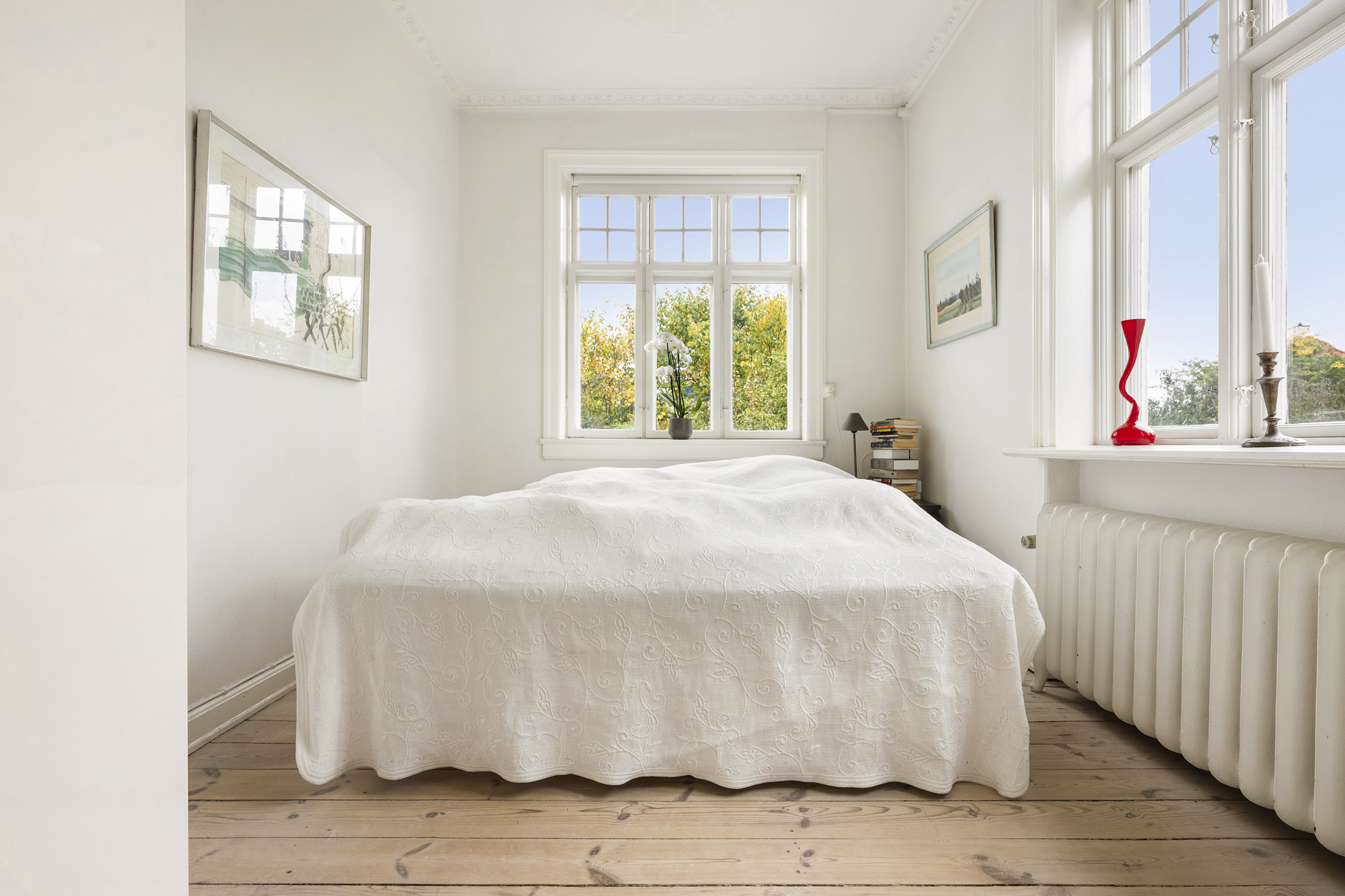 Fremhævet soveværelse billede i fuldskærmstilstand. Billede af Hellerupvej 86, 1., 2900 Hellerup