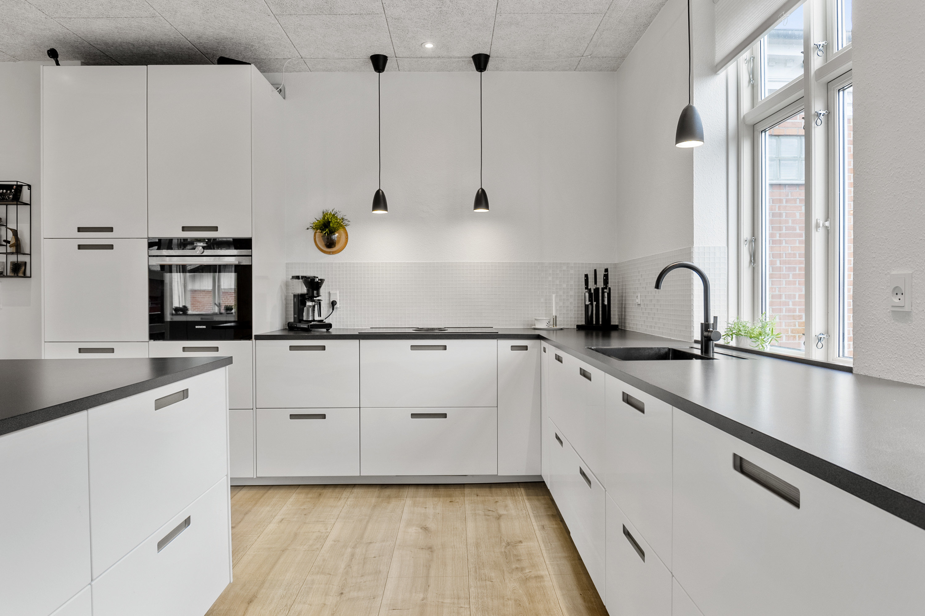 Miniaturebillede 2: køkken. Billede af Vejenvej 53B, Askov, 6600 Vejen