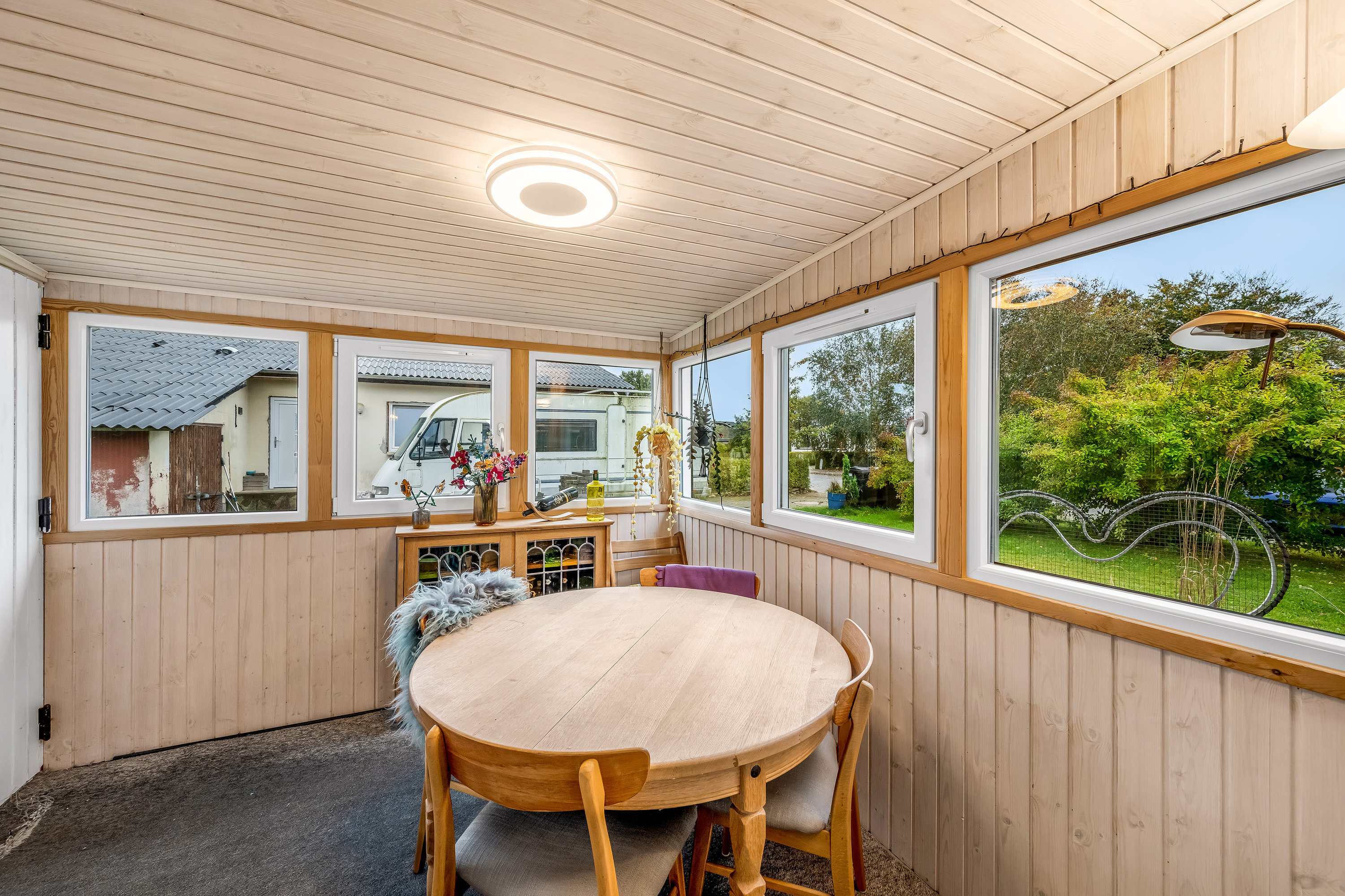 Fremhævet udestue billede i fuldskærmstilstand. Billede af Tjørnevej 13, 6880 Tarm