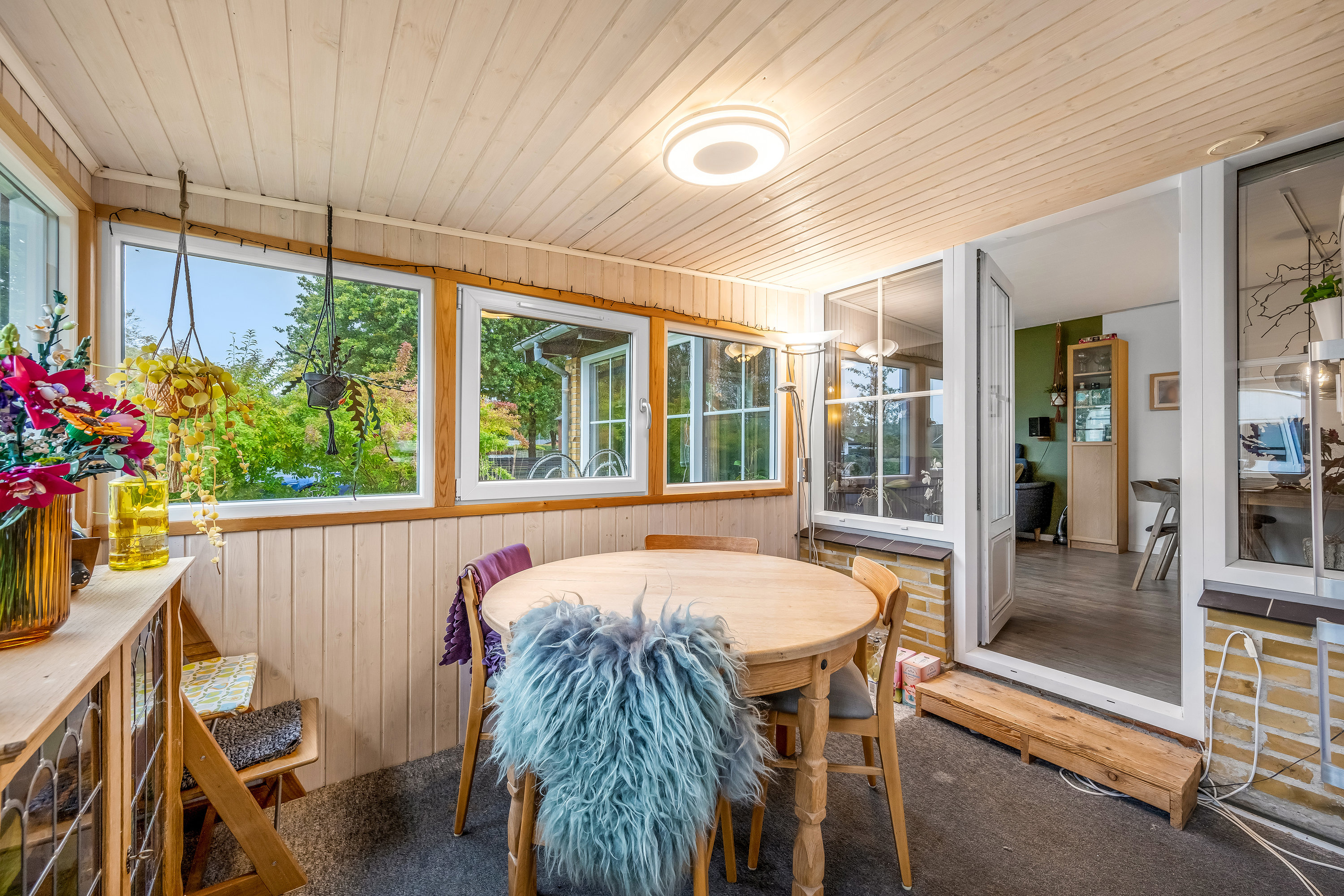 Fremhævet udestue billede i fuldskærmstilstand. Billede af Tjørnevej 13, 6880 Tarm