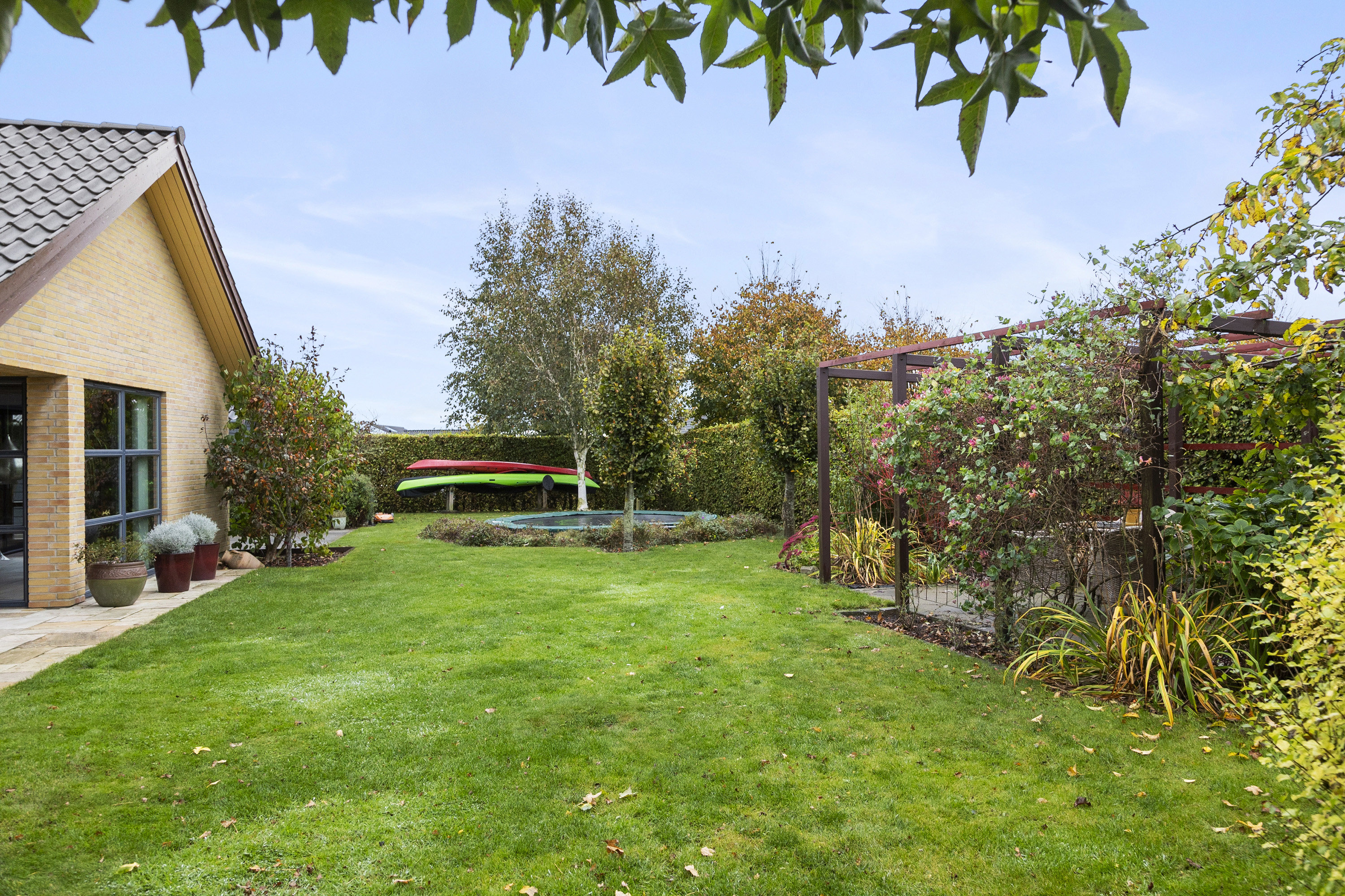 Fremhævet have billede i fuldskærmstilstand. Billede af Mannehøj 8, 6600 Vejen