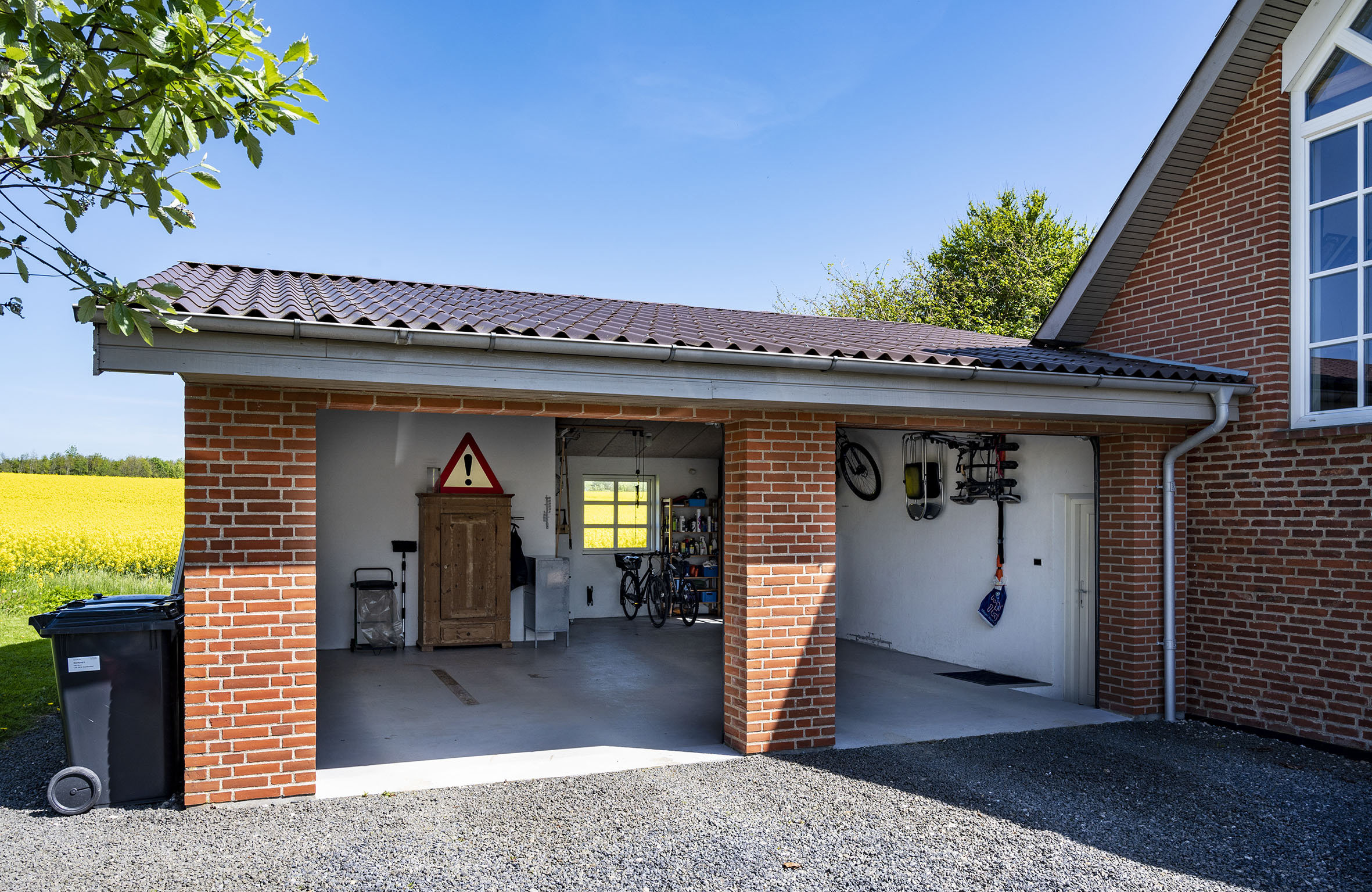 Fremhævet  billede i fuldskærmstilstand. Billede af Skarbyvej 8, 7560 Hjerm