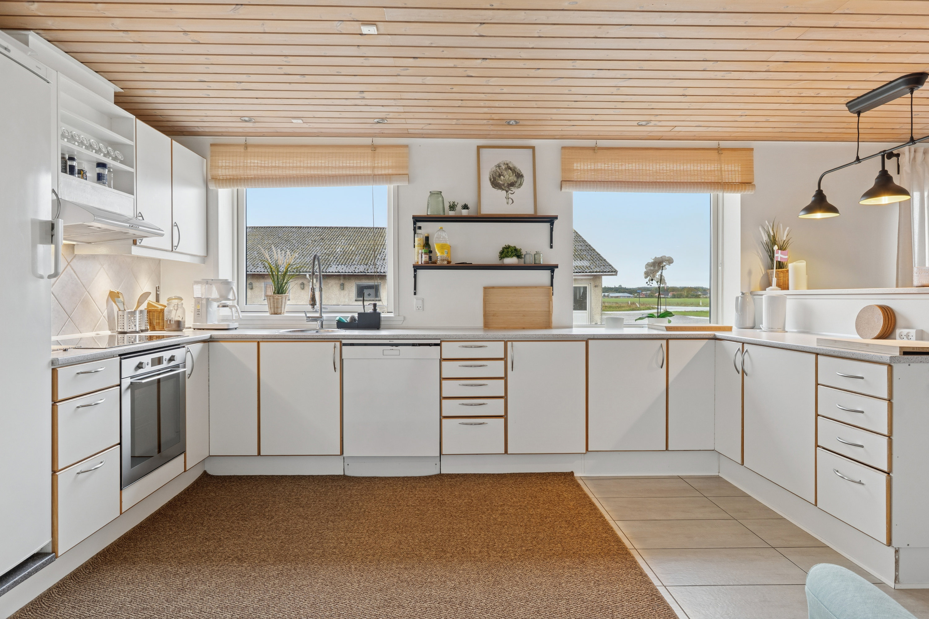 Fremhævet køkken billede i fuldskærmstilstand. Billede af Frederikshavnsvej 225, Hørmested, 9870 Sindal