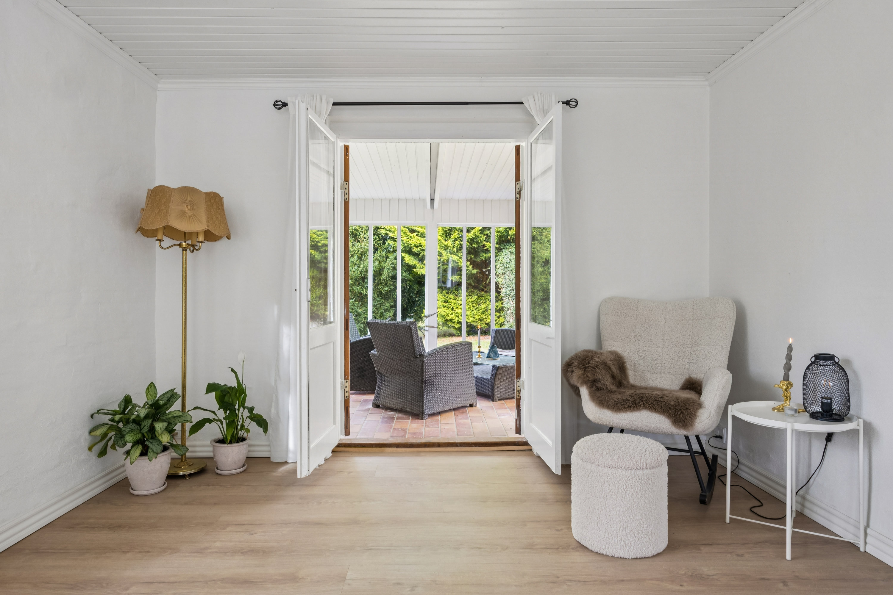 Fremhævet stue billede i fuldskærmstilstand. Billede af Sørupvej 1, Vetterslev, 4100 Ringsted