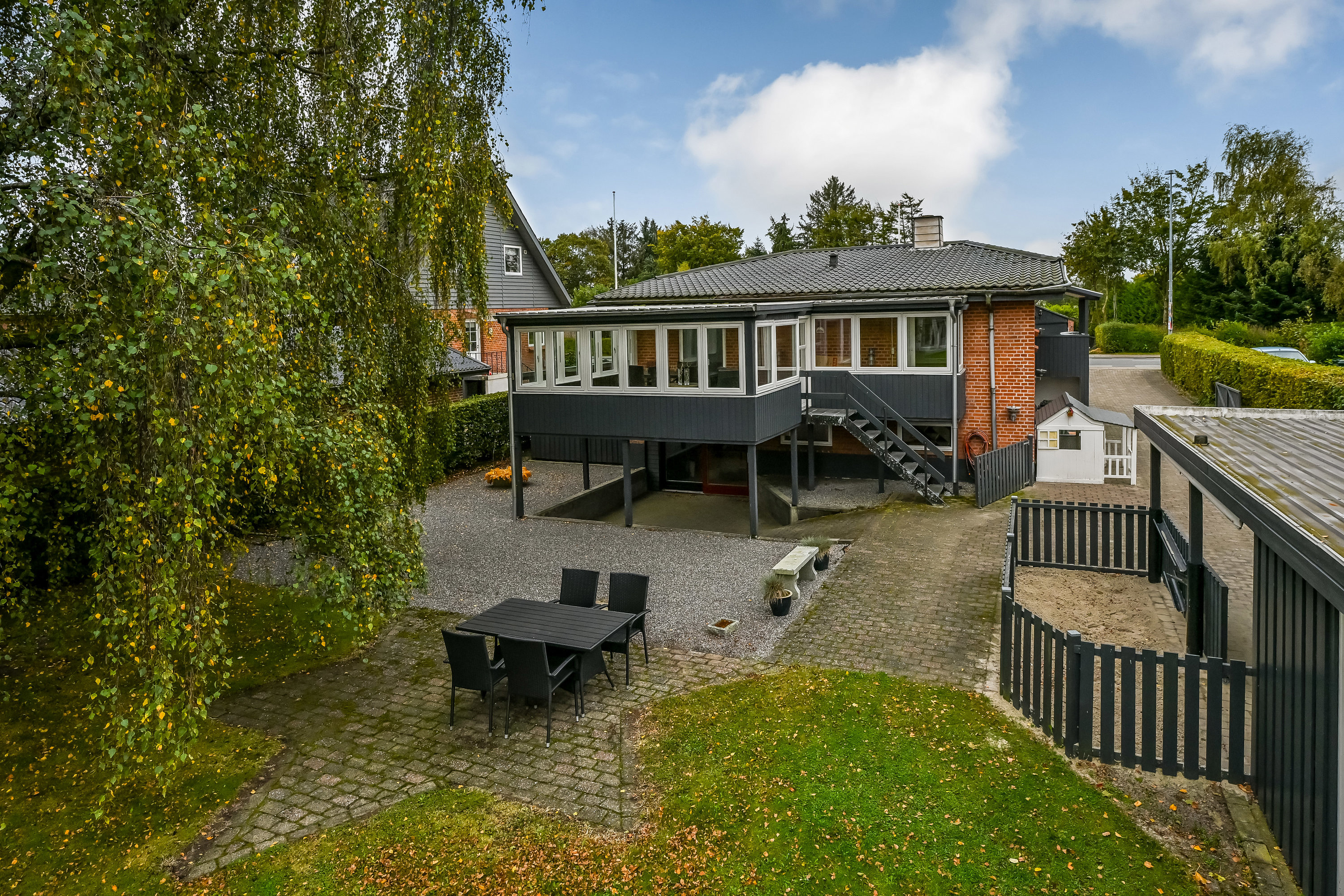 Fremhævet terrasse billede i fuldskærmstilstand. Billede af Vejlevej 25, 7260 Sønder Omme