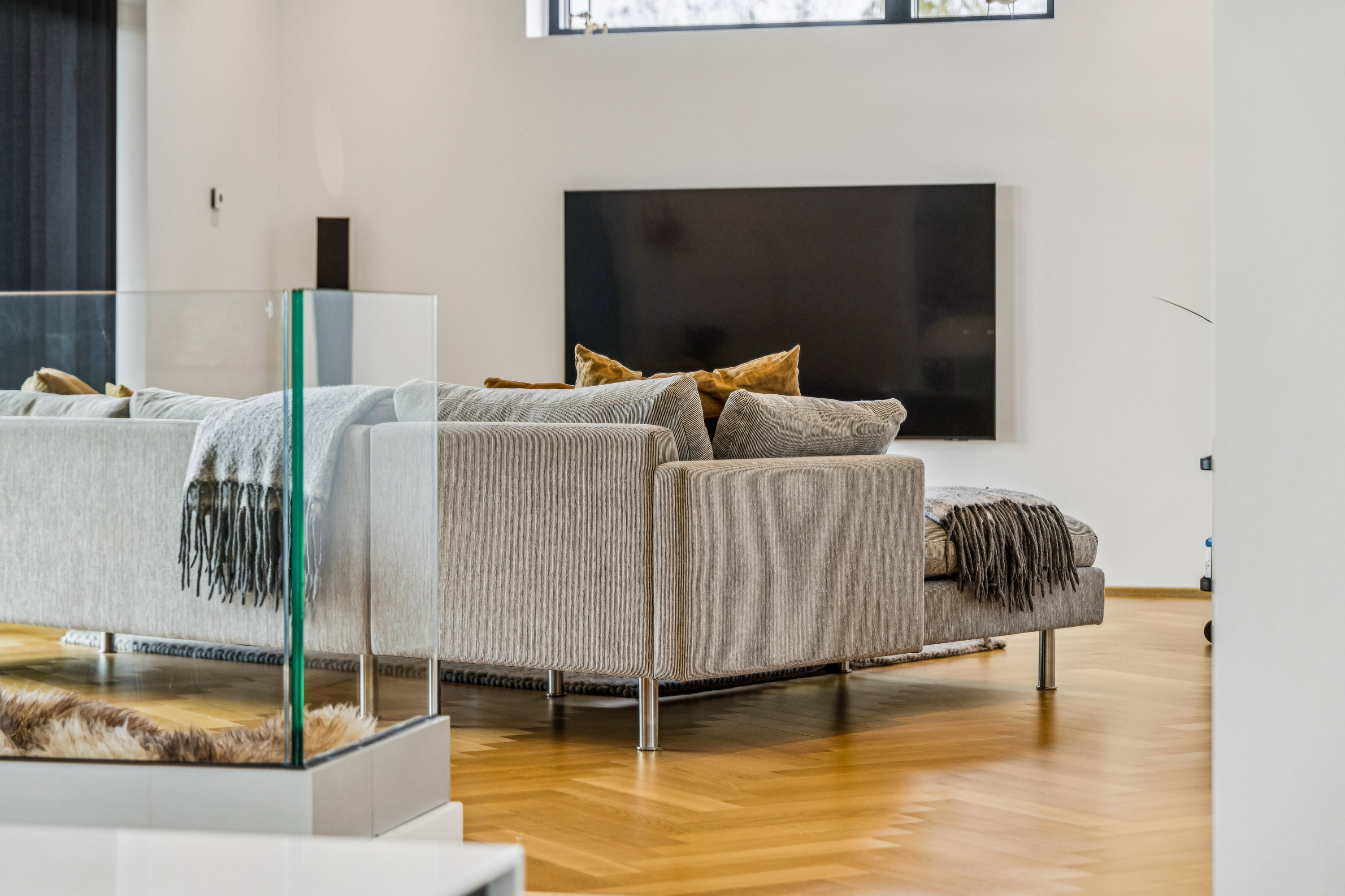 Fremhævet stue billede i fuldskærmstilstand. Billede af Horsbækken 11, 9440 Aabybro