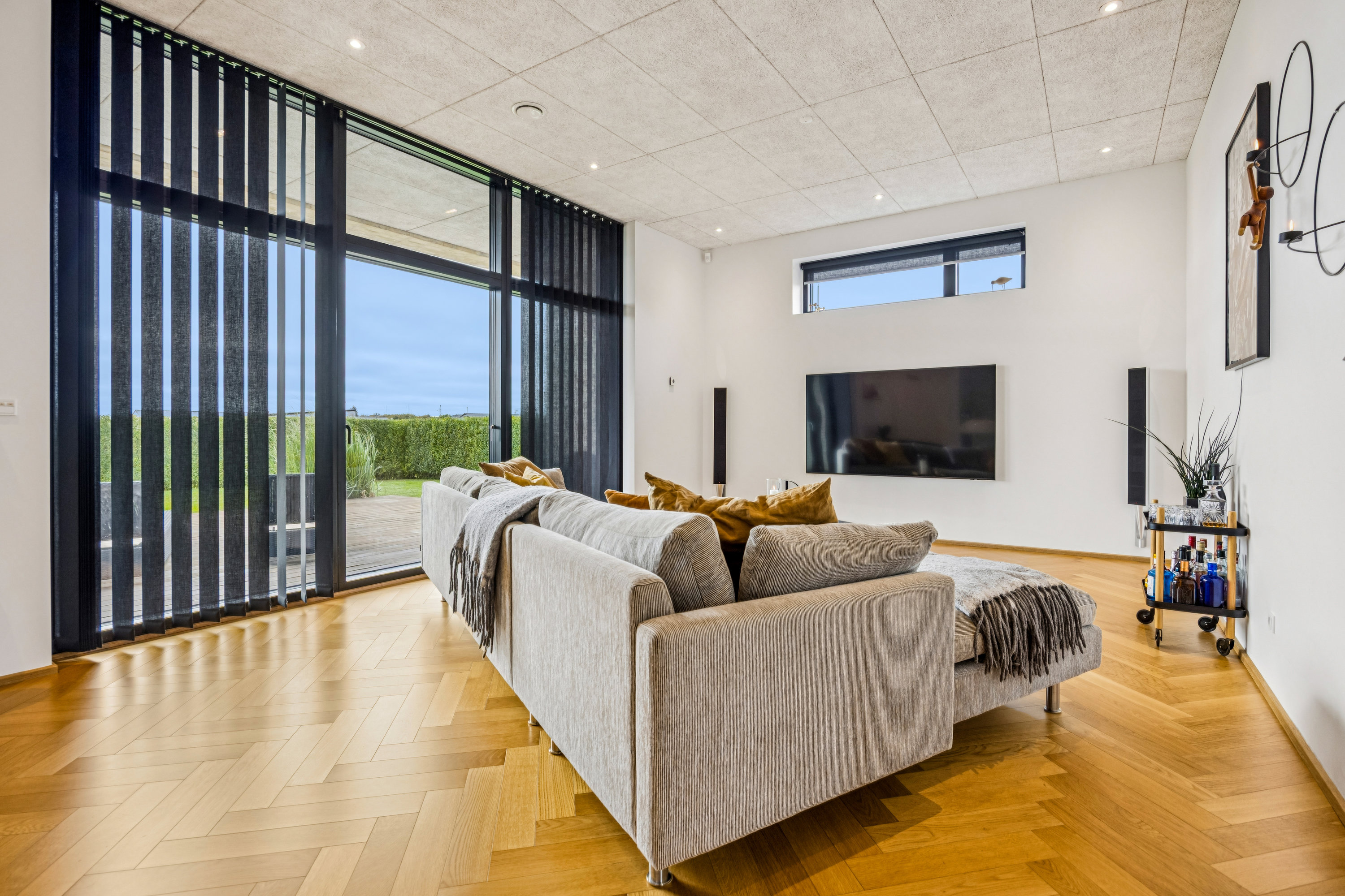 Fremhævet stue billede i fuldskærmstilstand. Billede af Horsbækken 11, 9440 Aabybro