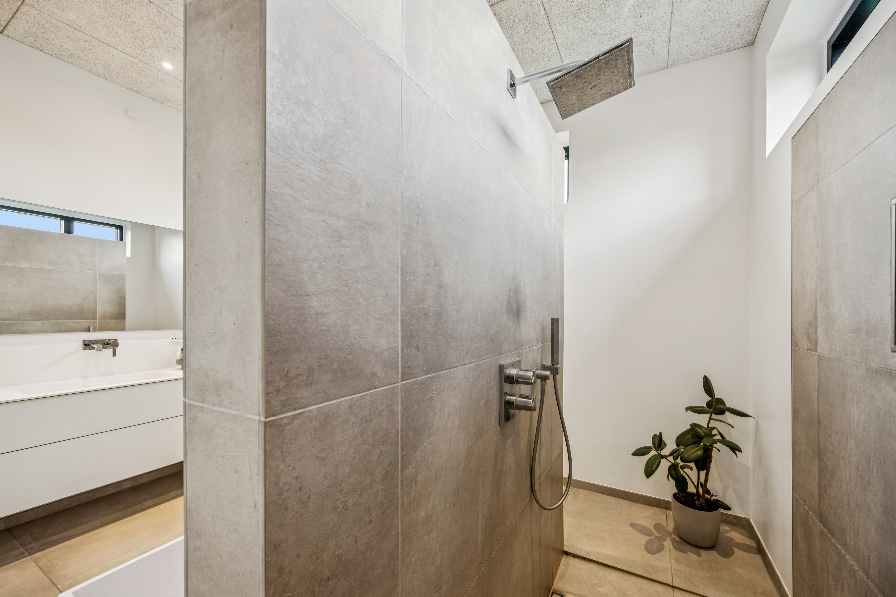 Fremhævet badeværelse billede i fuldskærmstilstand. Billede af Horsbækken 11, 9440 Aabybro