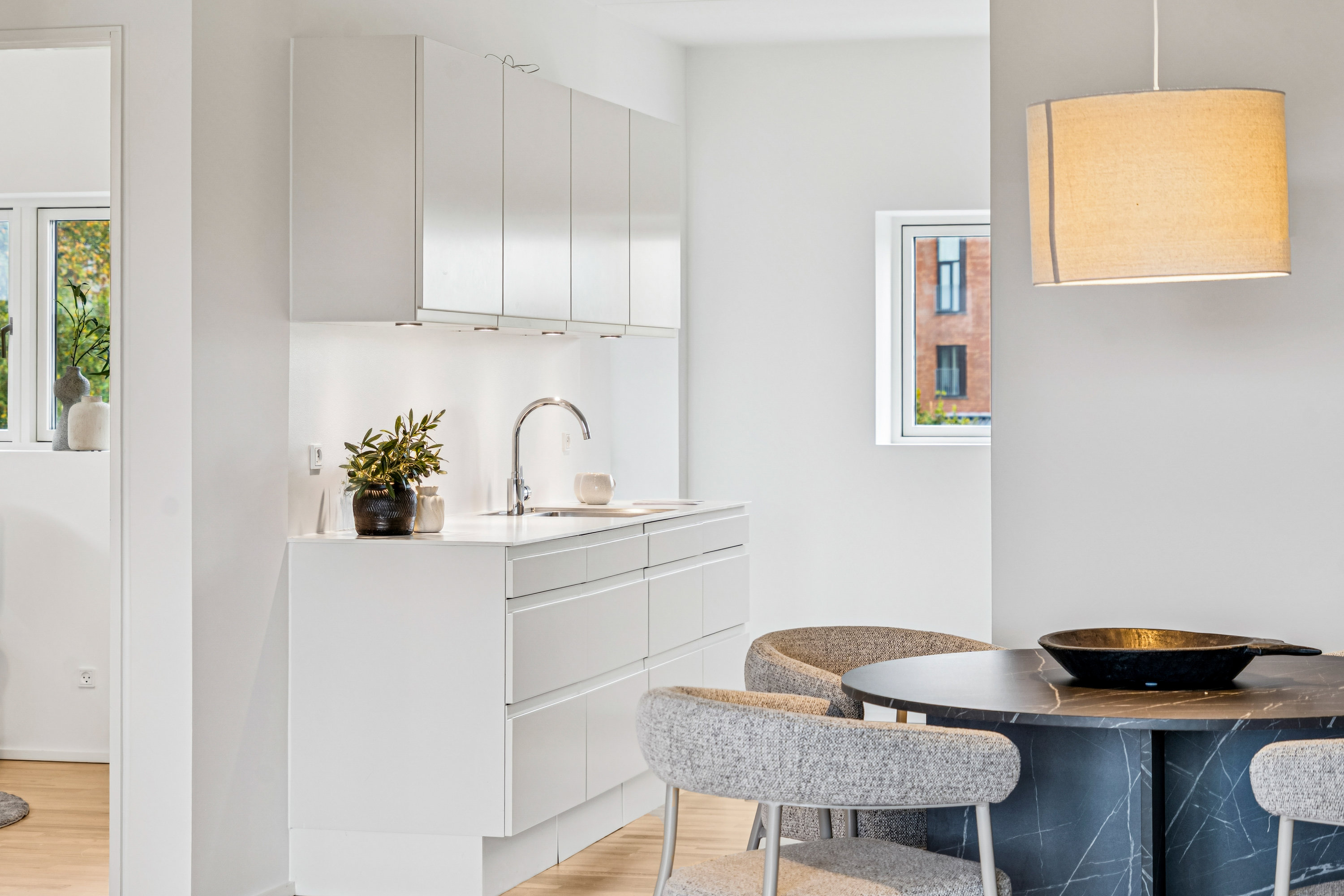 Fremhævet køkken billede i fuldskærmstilstand. Billede af Granvej 107, 2. 1., 2880 Bagsværd