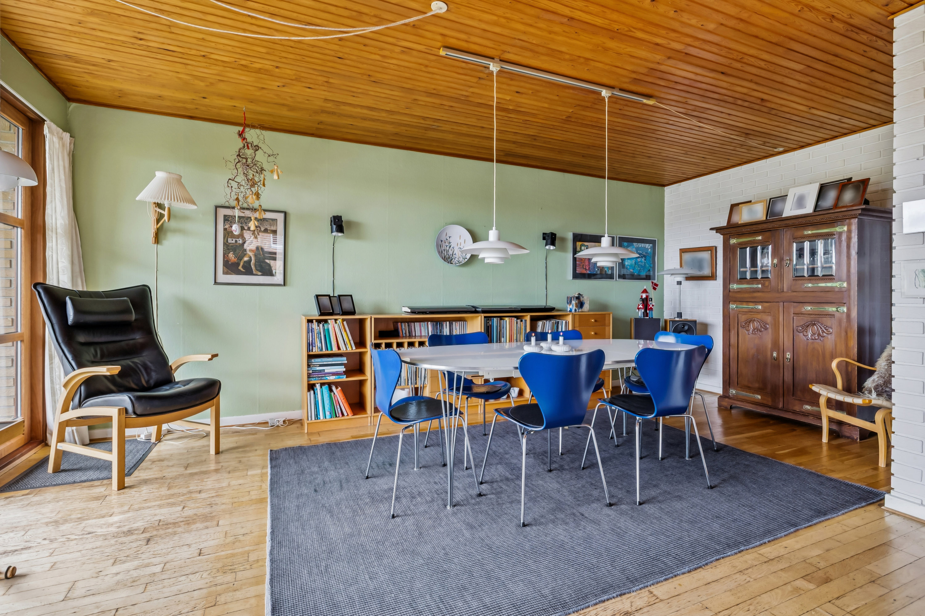 Fremhævet spisestue billede i fuldskærmstilstand. Billede af Alleen 14, 8660 Skanderborg