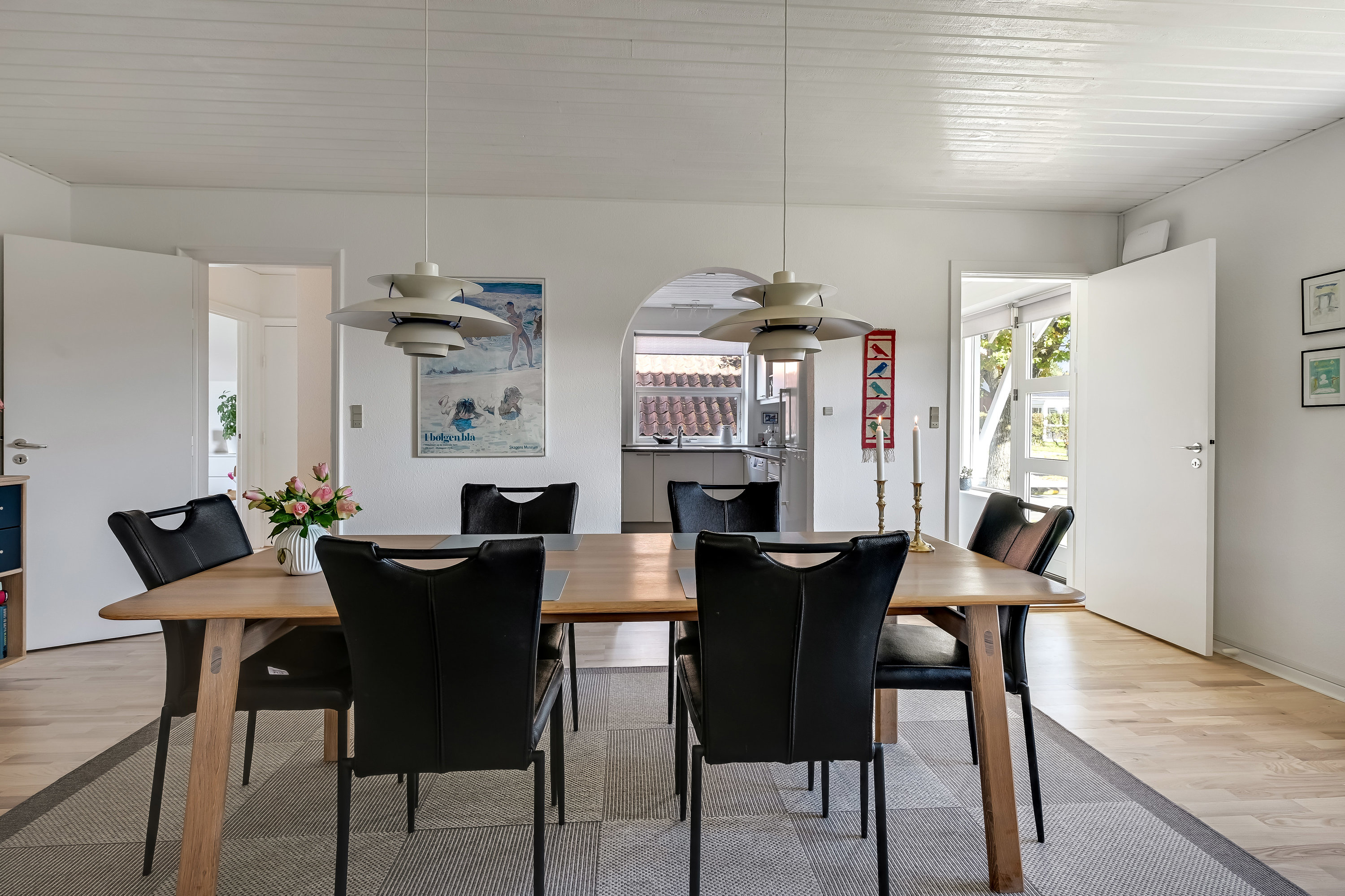 Fremhævet stue billede i fuldskærmstilstand. Billede af Søndergårds Alle 2, 6700 Esbjerg