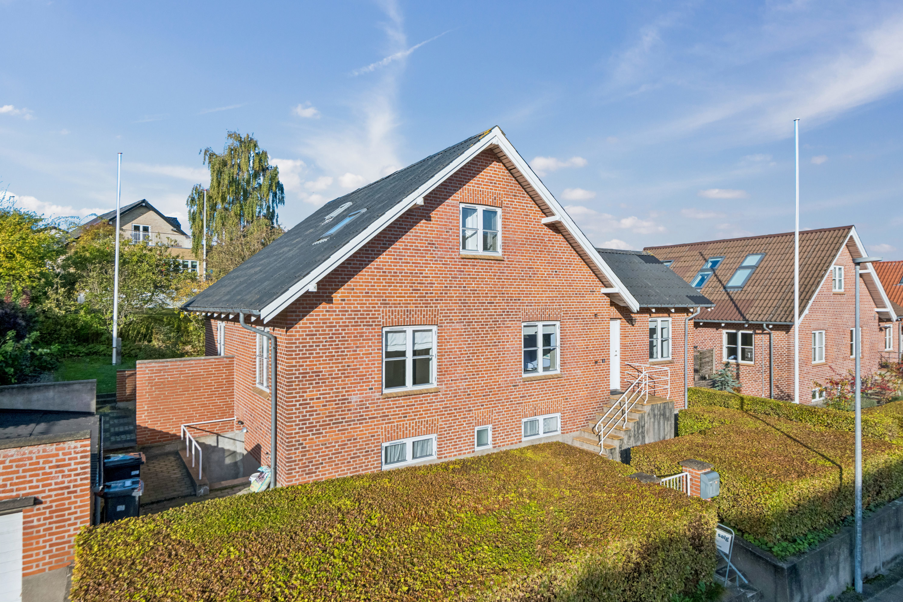 Fremhævet andet billede i fuldskærmstilstand. Billede af Snerlevej 8, 9000 Aalborg