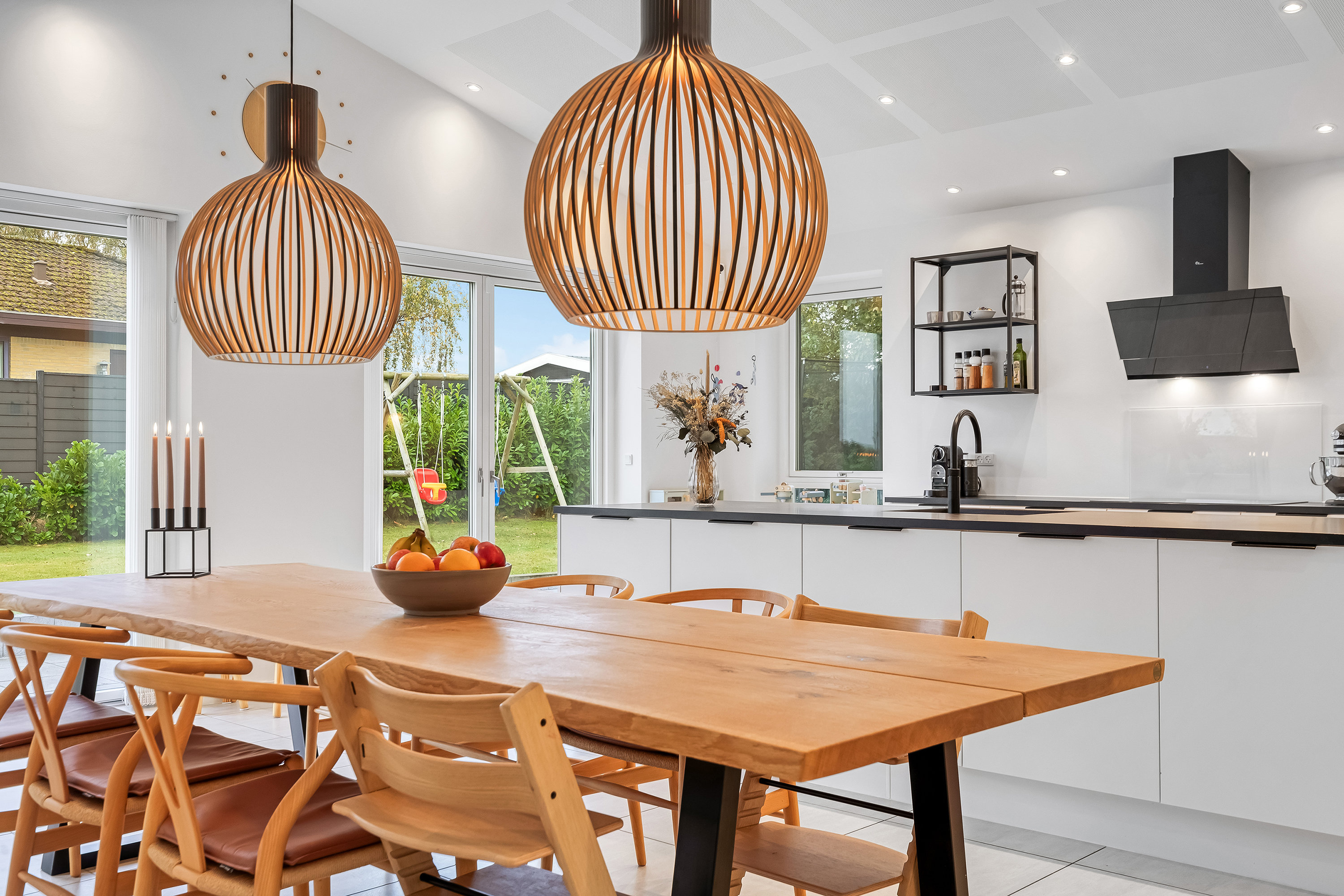 Fremhævet køkken alrum billede i fuldskærmstilstand. Billede af Spurvevej 10, 3550 Slangerup