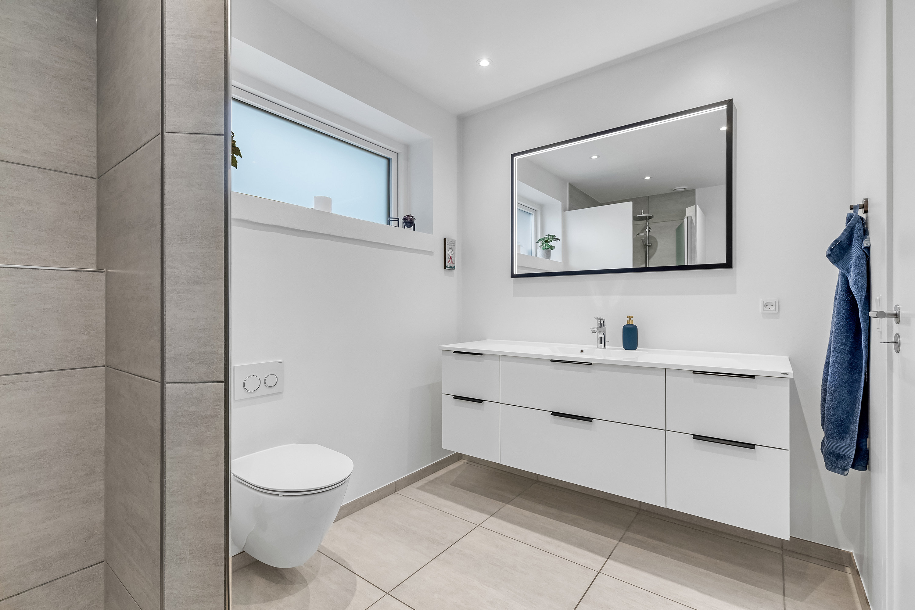 Fremhævet badeværelse billede i fuldskærmstilstand. Billede af Spurvevej 10, 3550 Slangerup