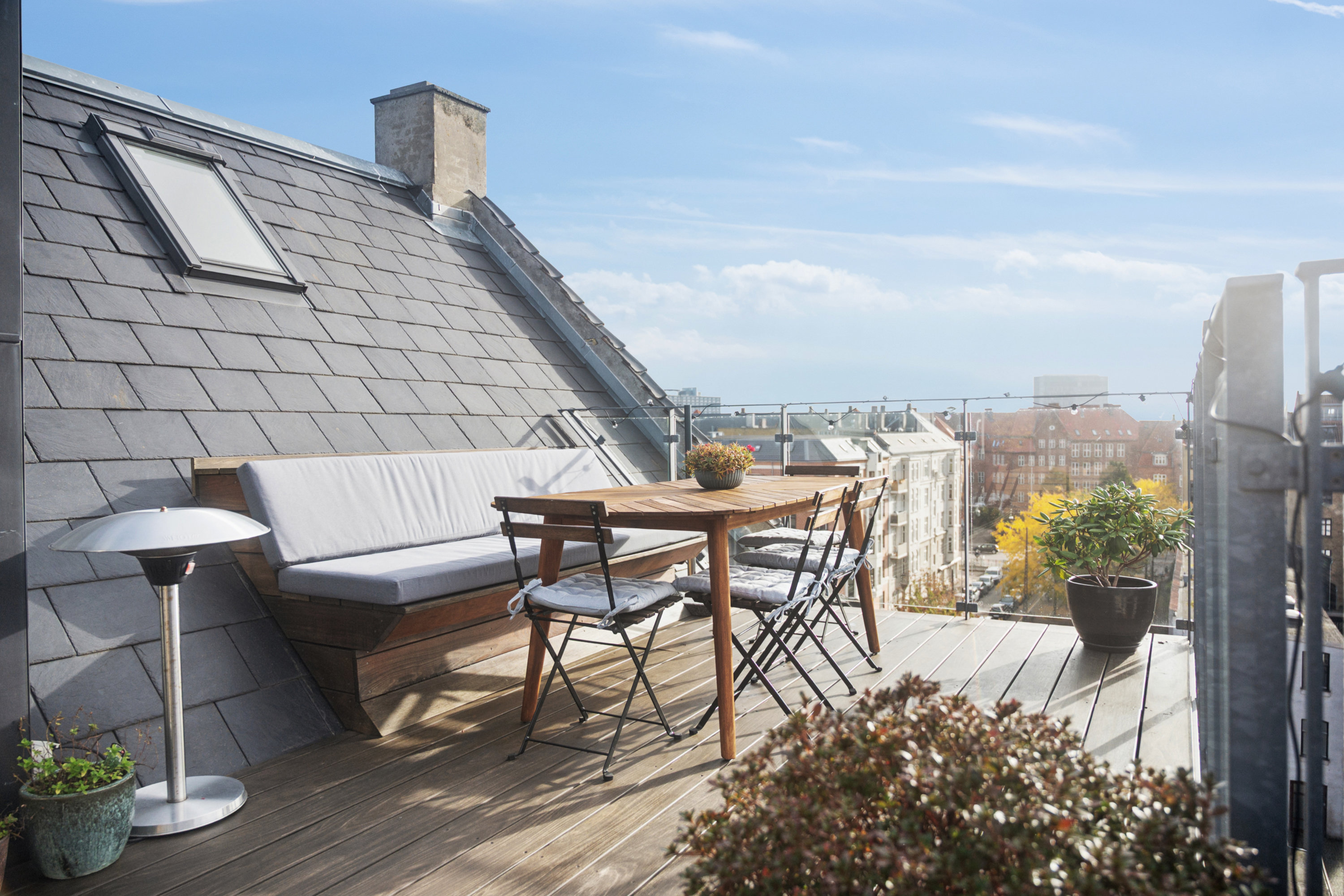 Fremhævet terrasse billede i fuldskærmstilstand. Billede af Odinsgade 17, 5., 2200 København N