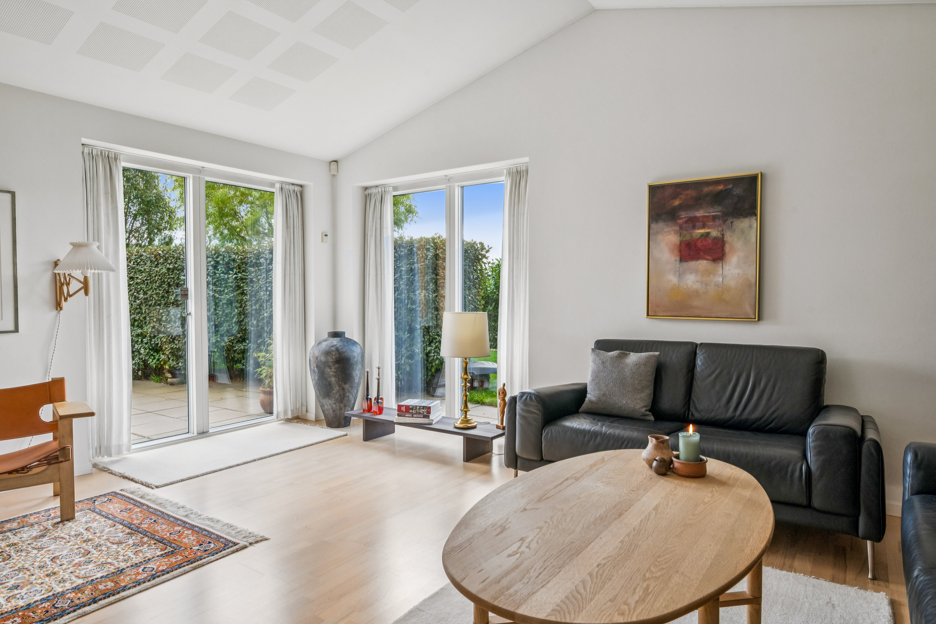 Fremhævet stue billede i fuldskærmstilstand. Billede af Bredkær Tværvej 3, 8250 Egå