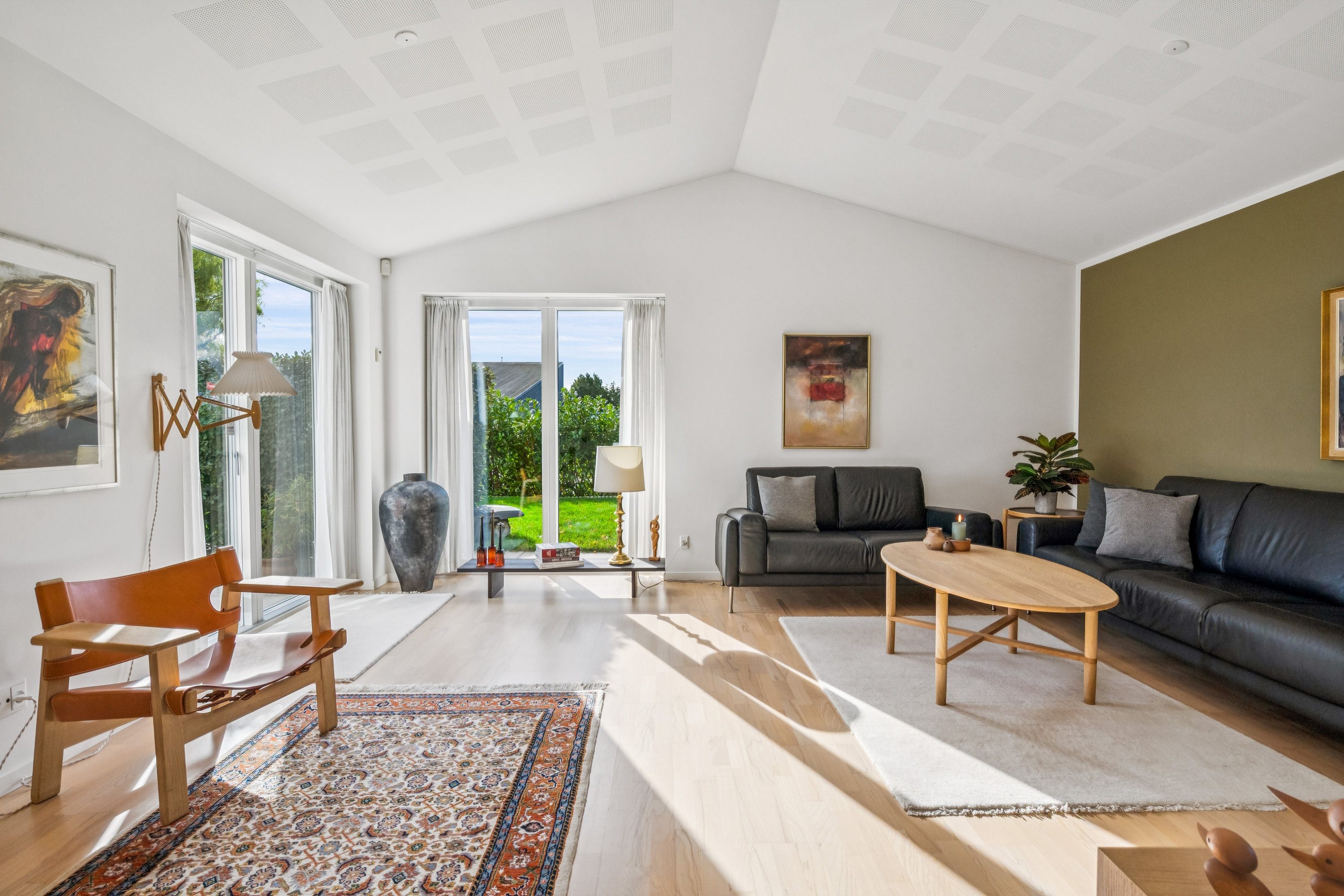 Fremhævet stue billede i fuldskærmstilstand. Billede af Bredkær Tværvej 3, 8250 Egå