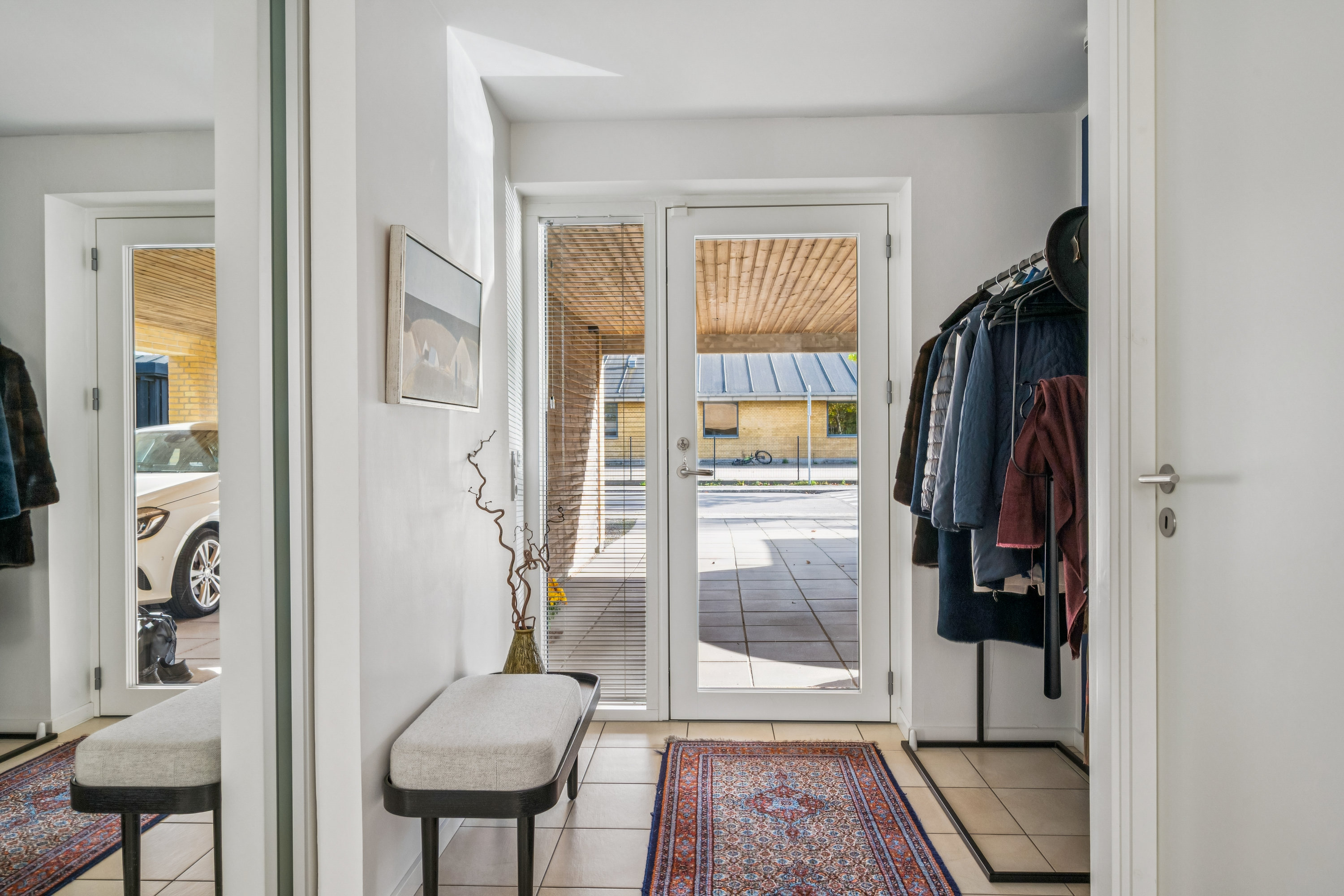 Fremhævet gang billede i fuldskærmstilstand. Billede af Bredkær Tværvej 3, 8250 Egå