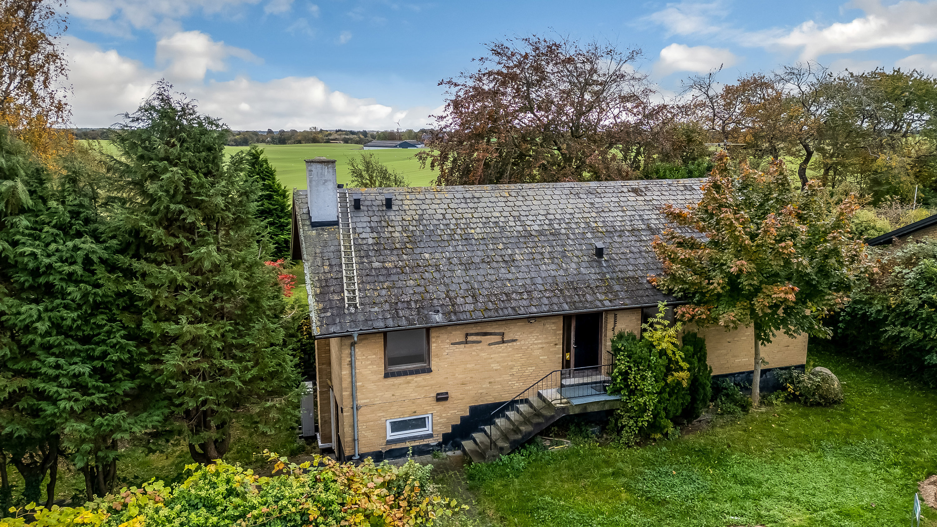 Fremhævet luftfoto billede i fuldskærmstilstand. Billede af Taarsbakken 6, Blistrup, 3230 Græsted