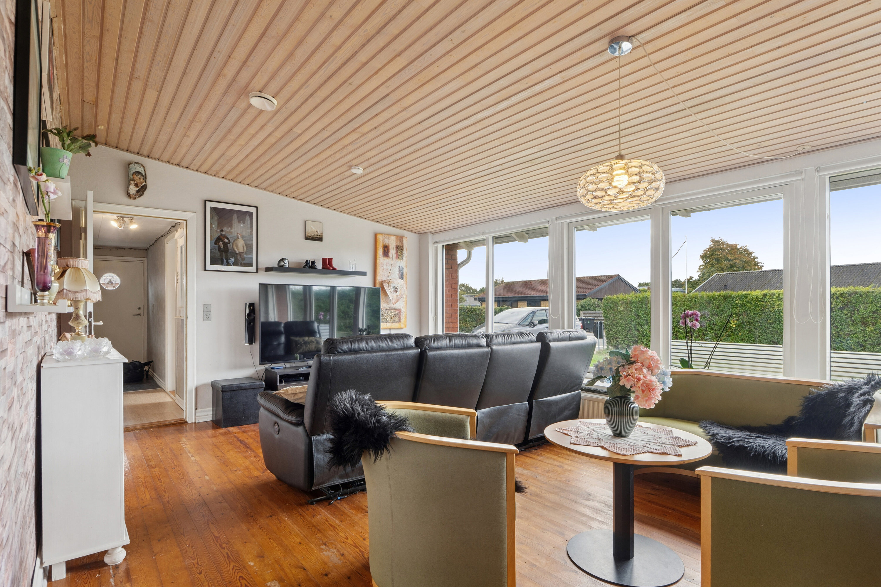 Fremhævet stue billede i fuldskærmstilstand. Billede af Sanderumvej 37, Sanderum, 5250 Odense SV